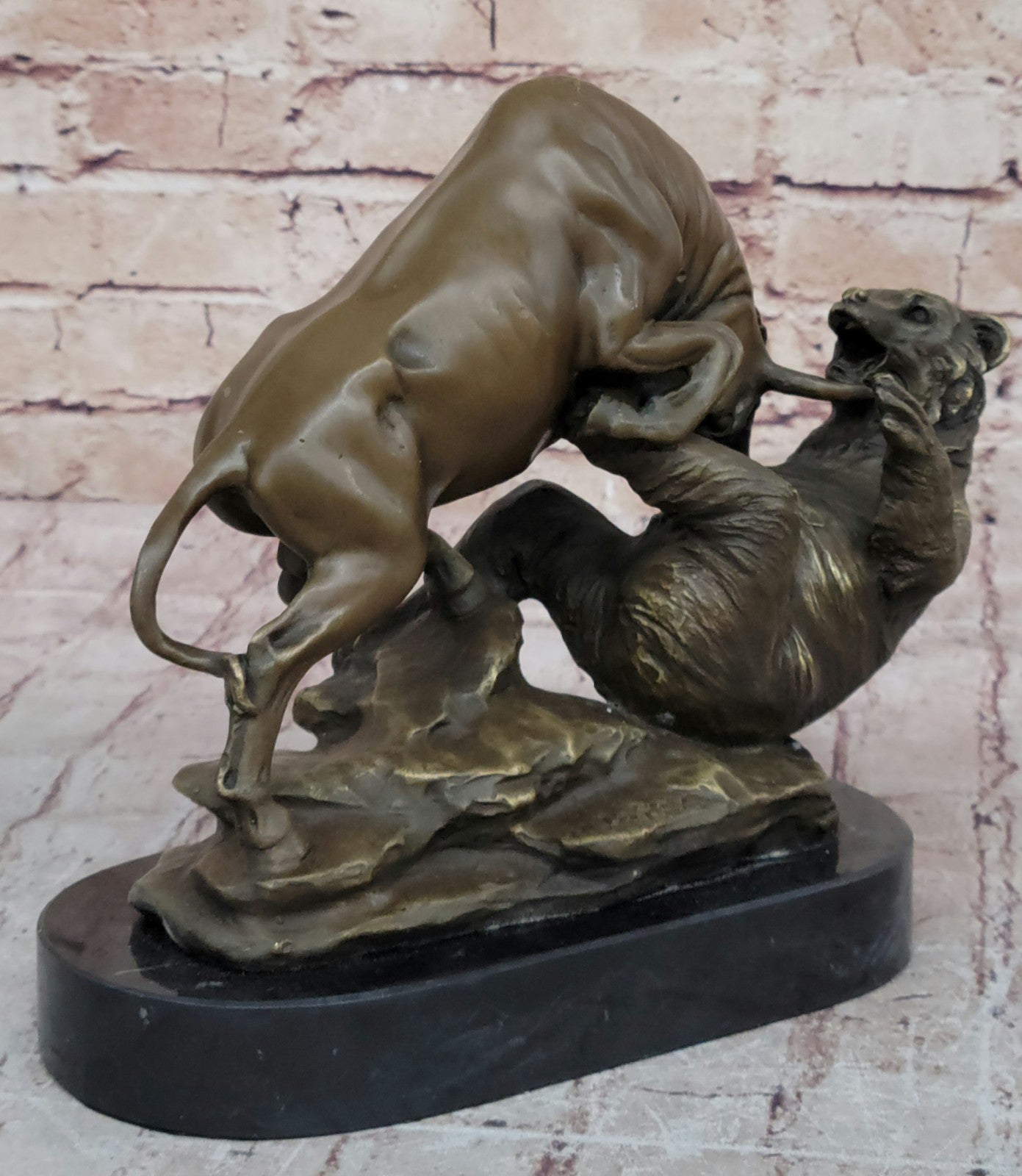 Handcrafted bronze sculpture SALE Bas Marble Bear Vs Bull Market Stock Cast Hot
