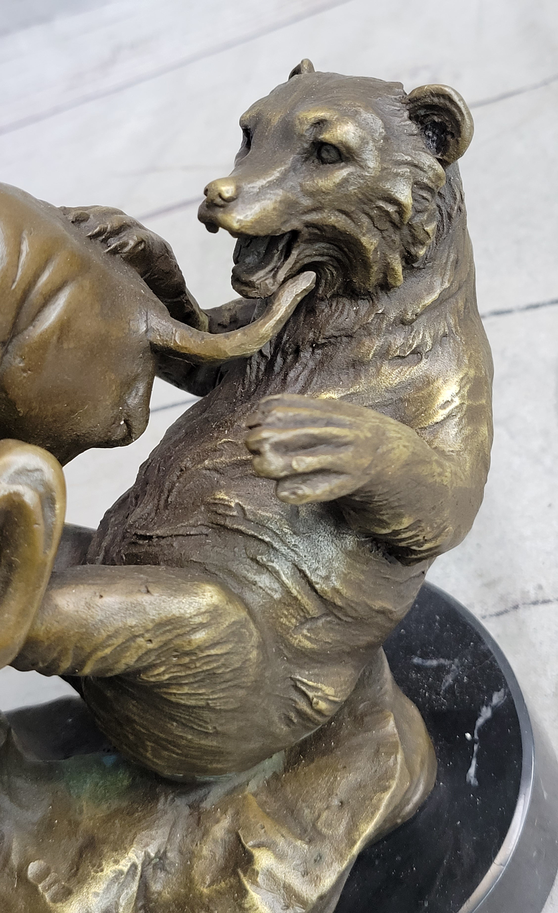 Handcrafted bronze sculpture SALE Bas Marble Bear Vs Bull Market Stock Cast Hot