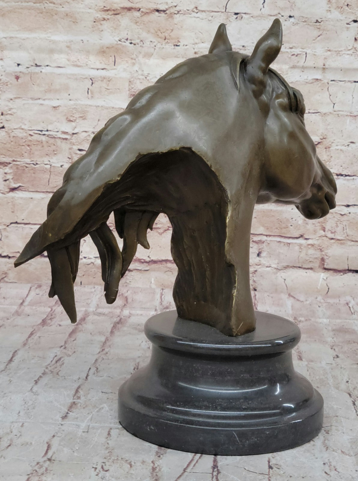 Milo`s Masterpiece: Captivating Bronze Horse Bust Sculpture - Fine Art Collectible