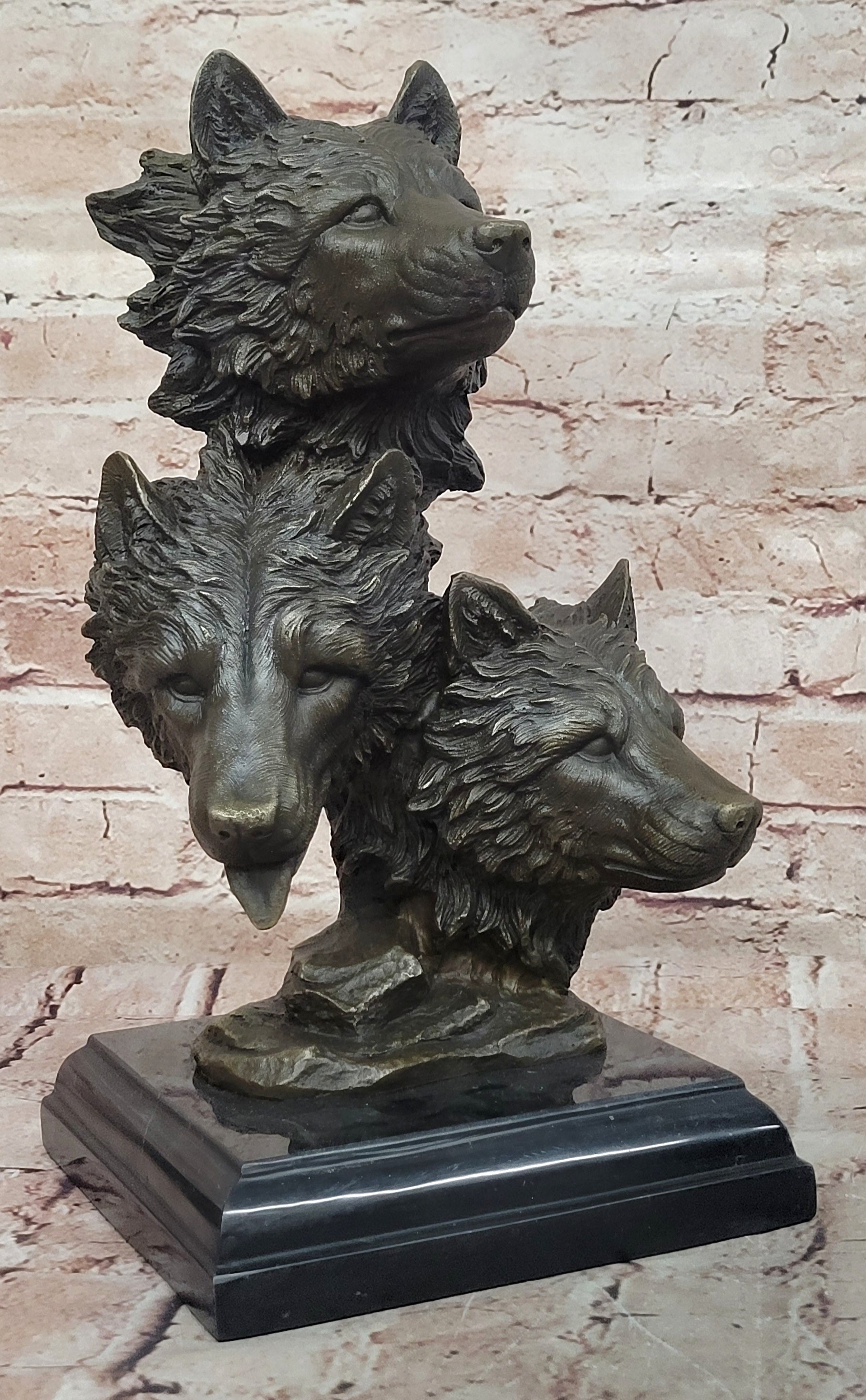 Three wolves head bronze statue wild animal wolf sculpture art home office