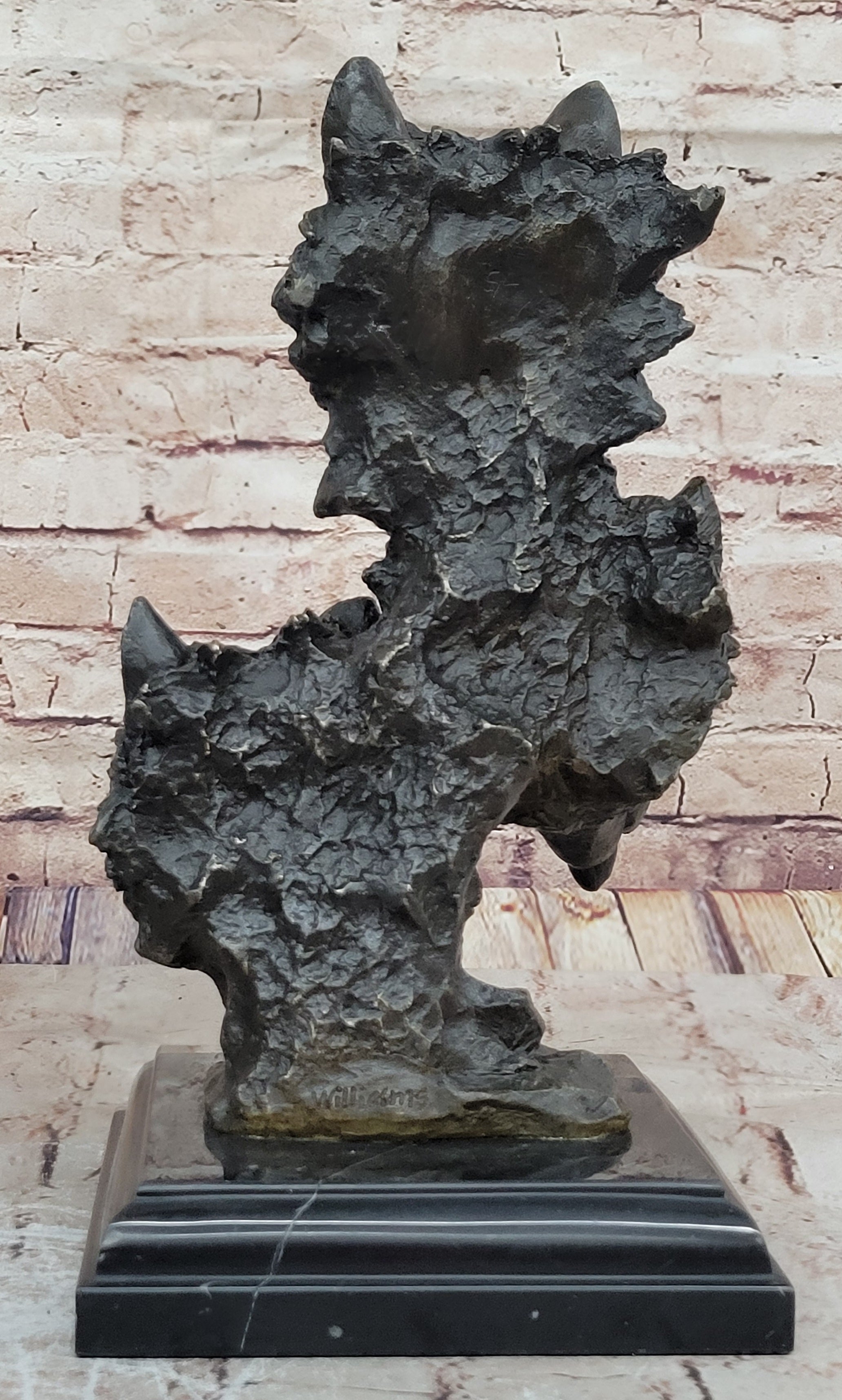 Three wolves head bronze statue wild animal wolf sculpture art home office