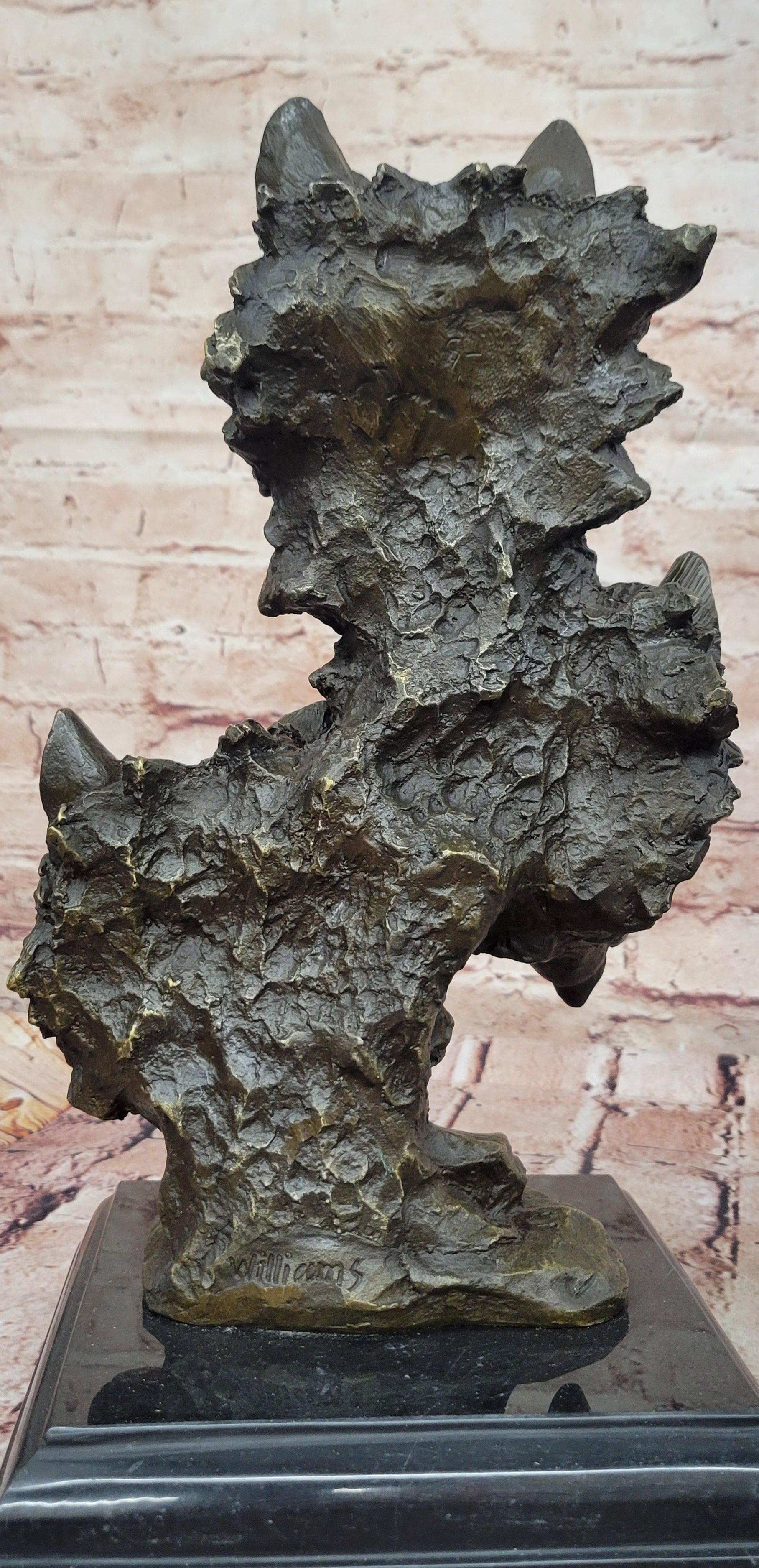 Three wolves head bronze statue wild animal wolf sculpture art home office