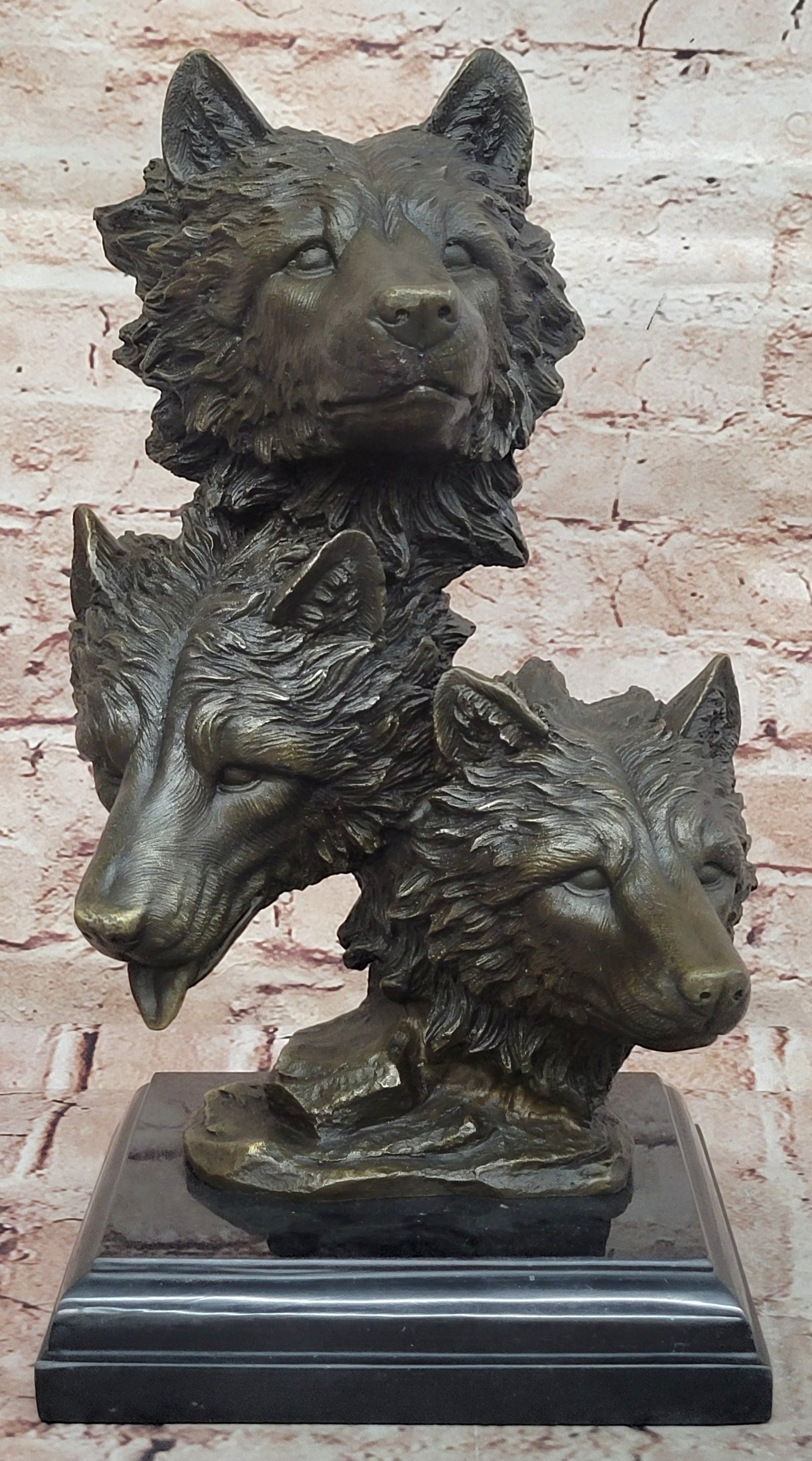 Three wolves head bronze statue wild animal wolf sculpture art home office