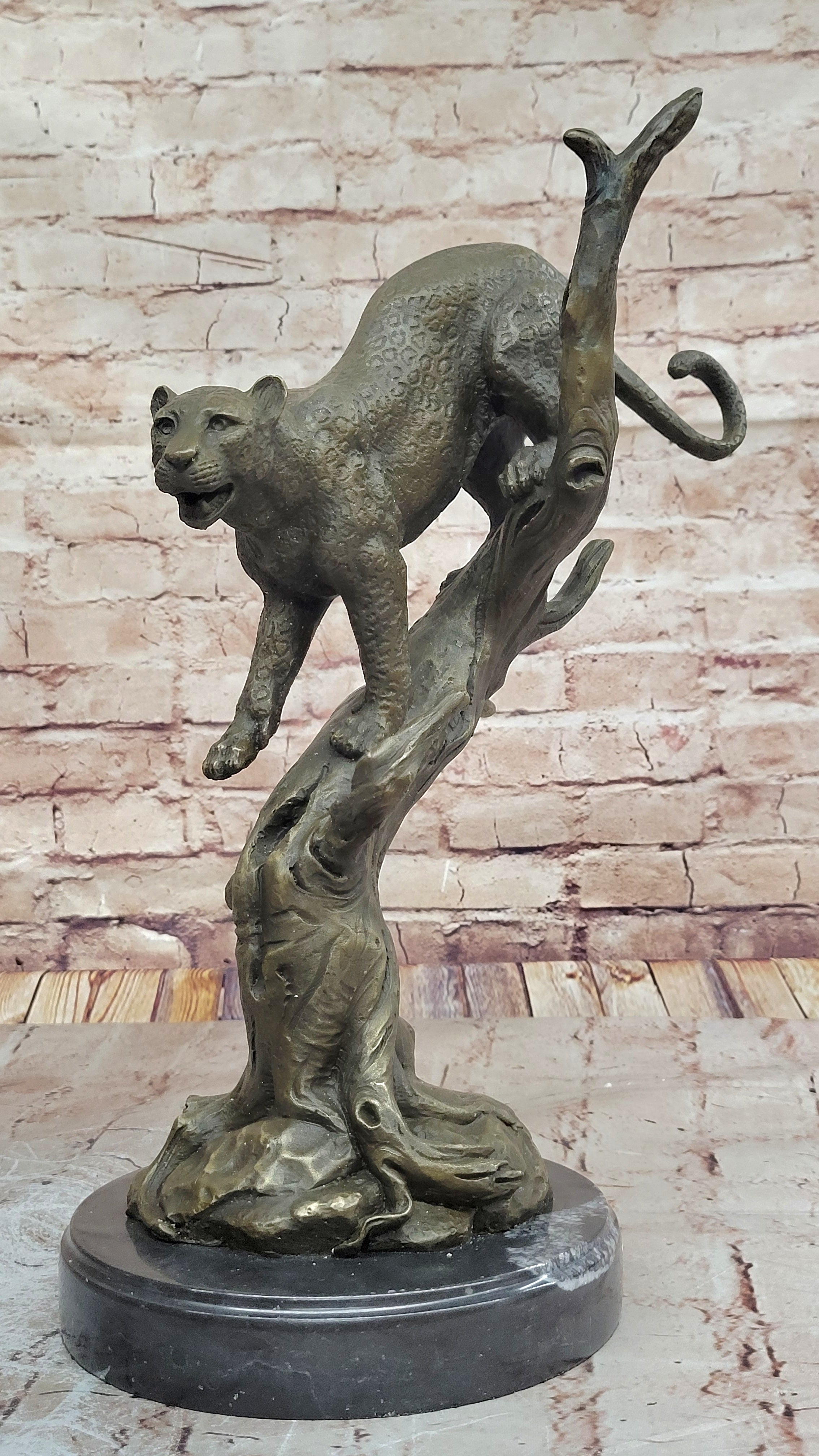 Hand Made Statue Lion Cougar Bobcat Panther Lynx Puma Art Bronze Sculpture decor