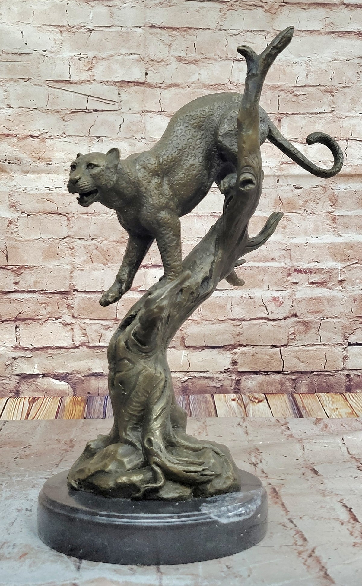 Hand Made Statue Lion Cougar Bobcat Panther Lynx Puma Art Bronze Sculpture decor