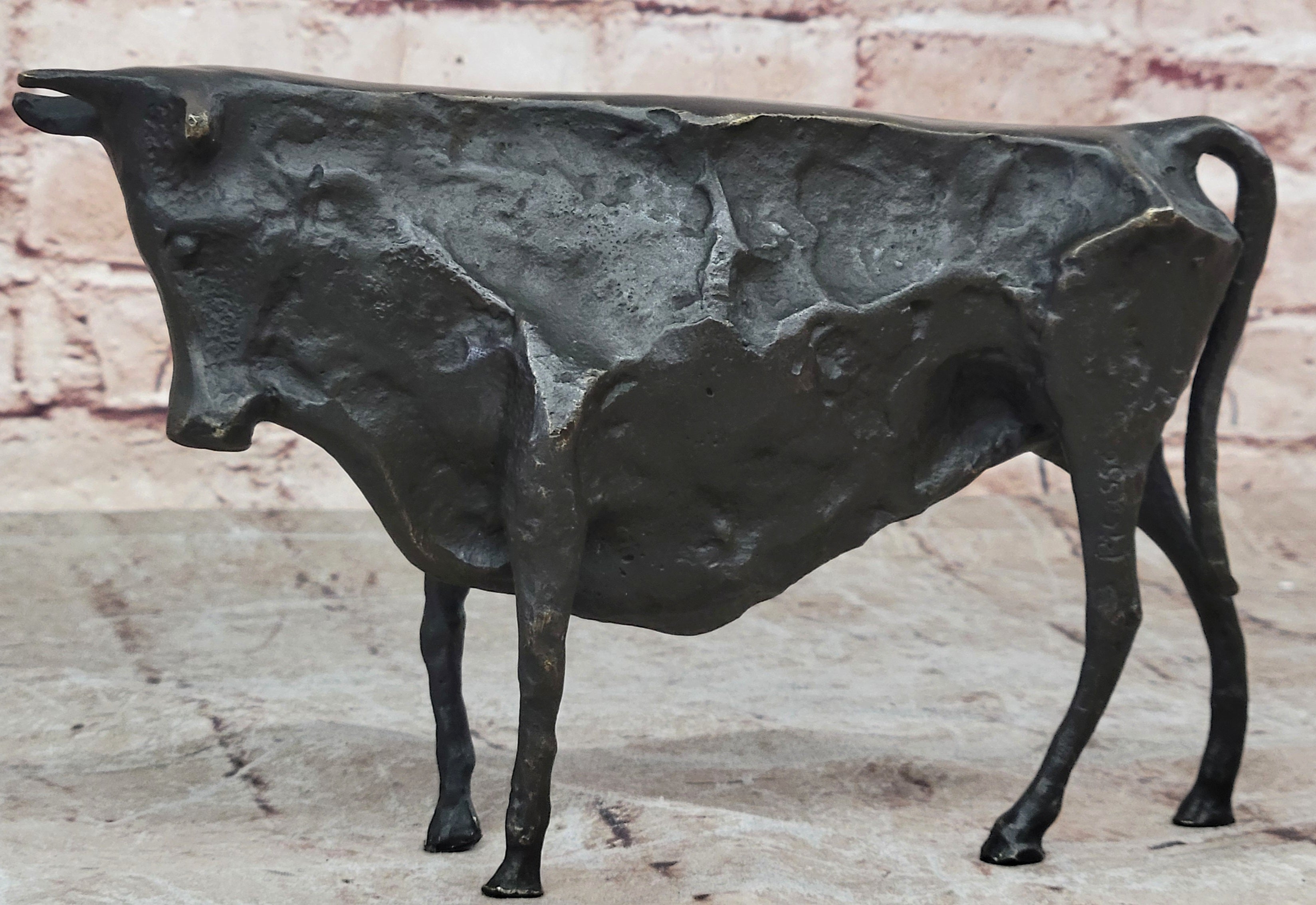 ABSTRACT HOTCAST BRONZE (CUBIST - PICASSO STYLE) BULL STATUE ( SIGNED ) FIGURINE