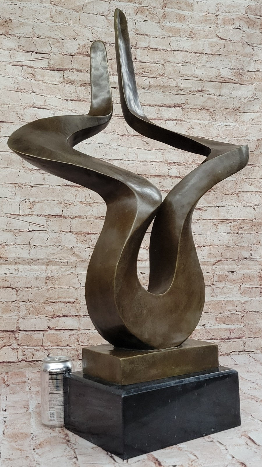 100% Solid Bronze Surrealistic Chic Design Home Office Decoration Figurine Figure