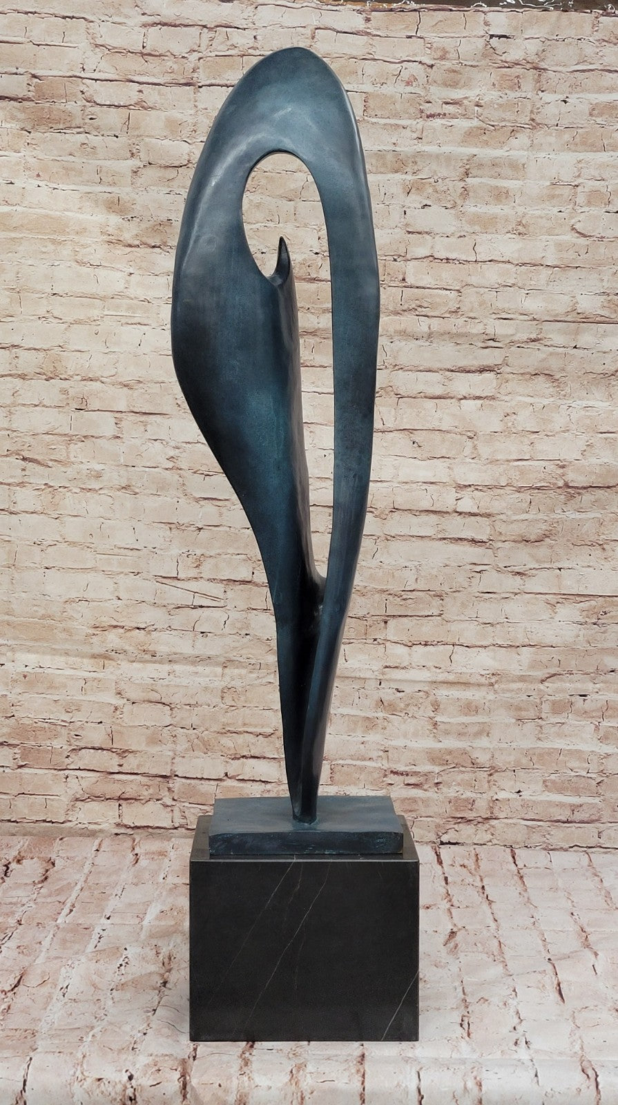 100% Solid Bronze Surrealistic Chic Design Home Office Decoration Figurine Figure