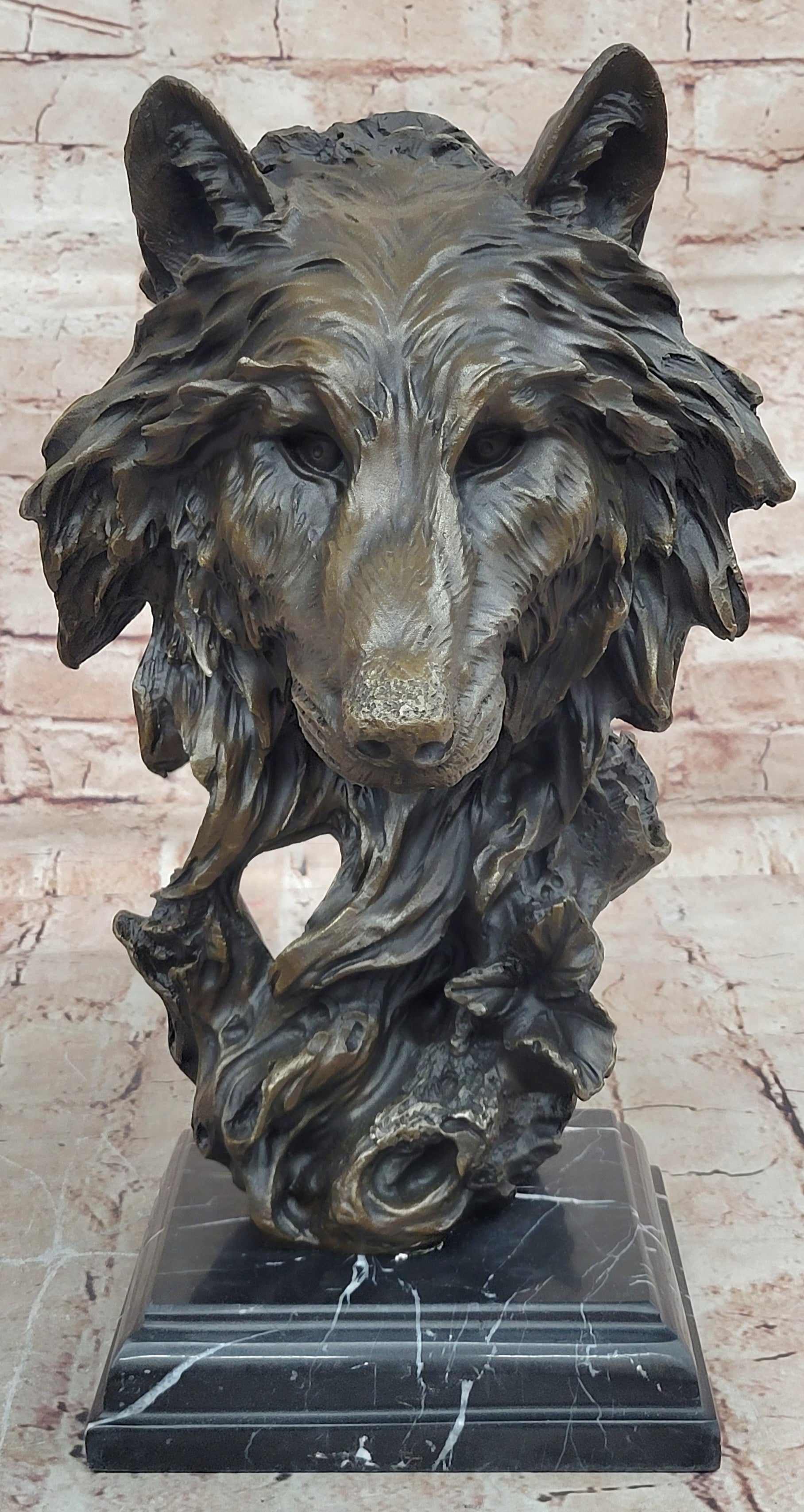 Hand Made Sculpture Bronze Statue Animal Extra Large Bugatti Howling Wolf Figure