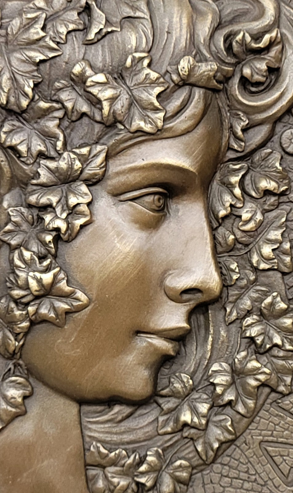 Art Deco Royal Goddess Bas Relief Wall Mount Bronze Sculpture Figurine