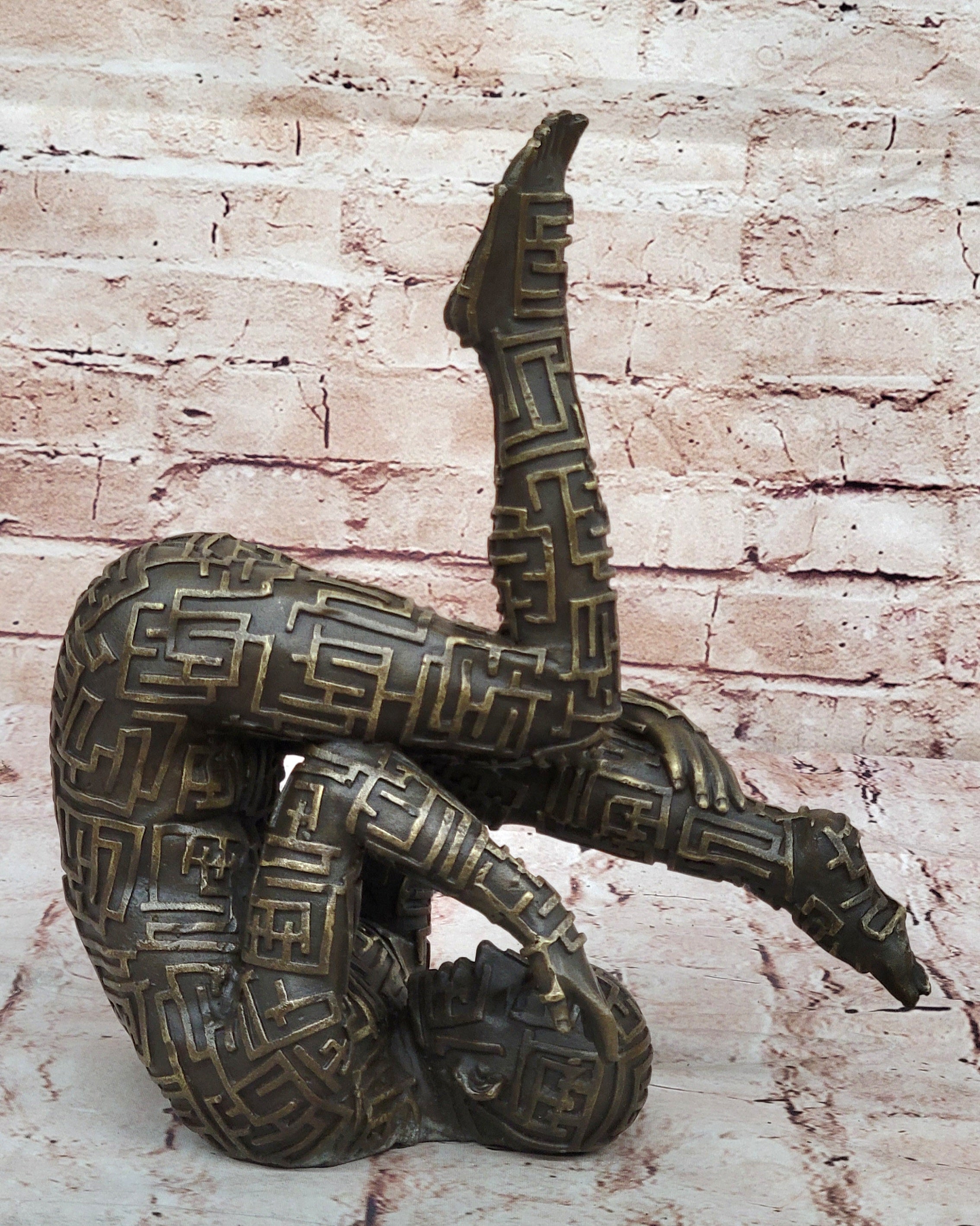 COLLECTIBLE BRONZE SCULPTURE STATUE Art Deco Rare Salvador Dali Male Figurine