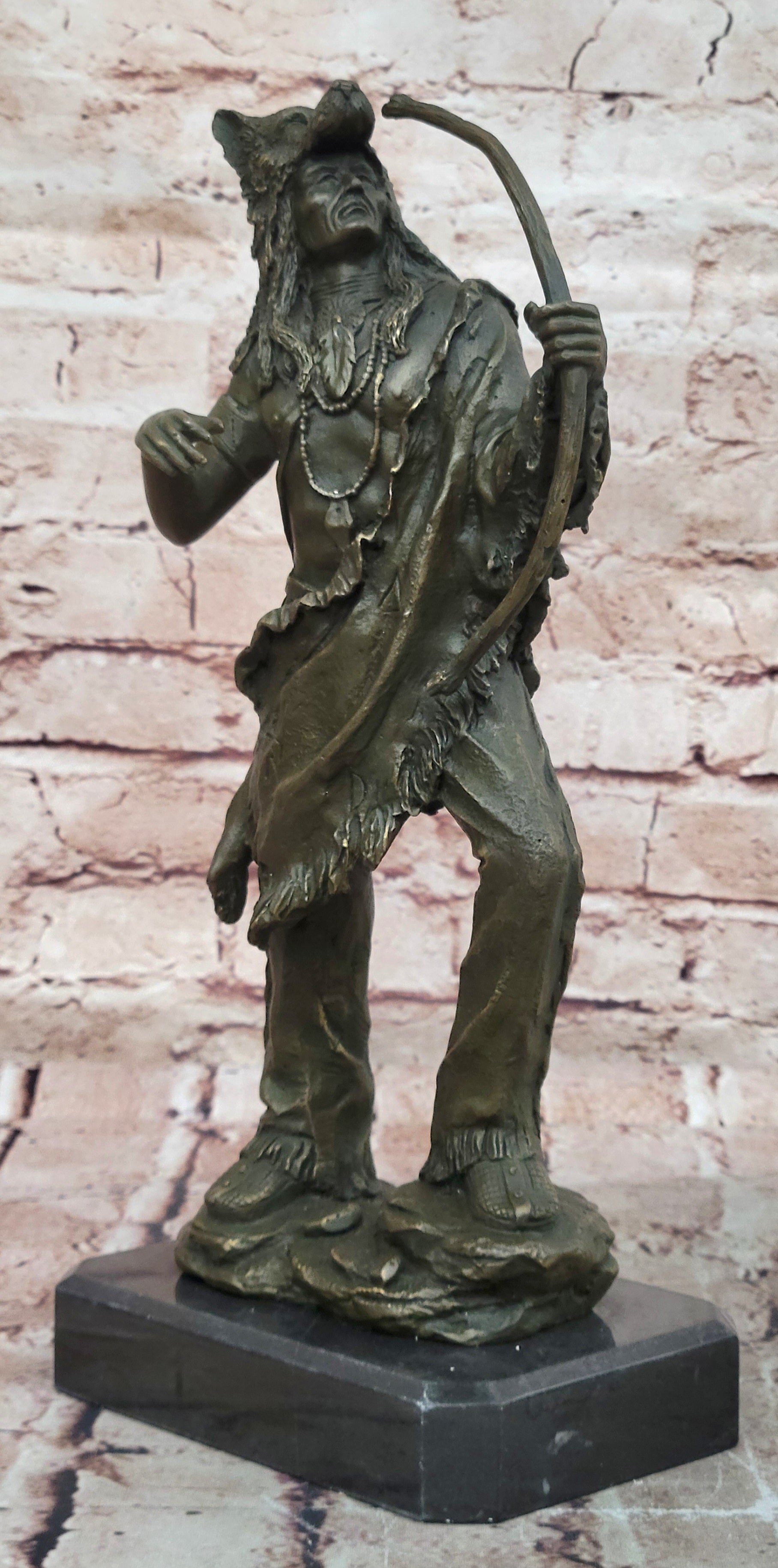 Handcrafted bronze sculpture SALE Dec Base Marble Warrior Chief Indian Cast Hot