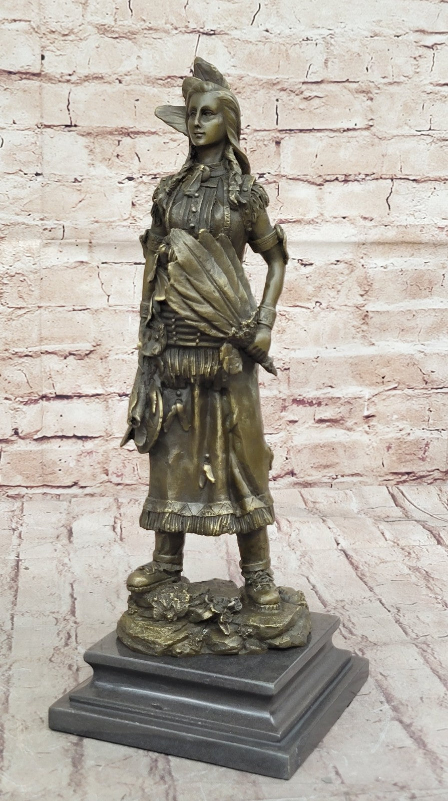 Sign Wood Native American Indian Girl Bronze Sculpture Figure Statue Figurine