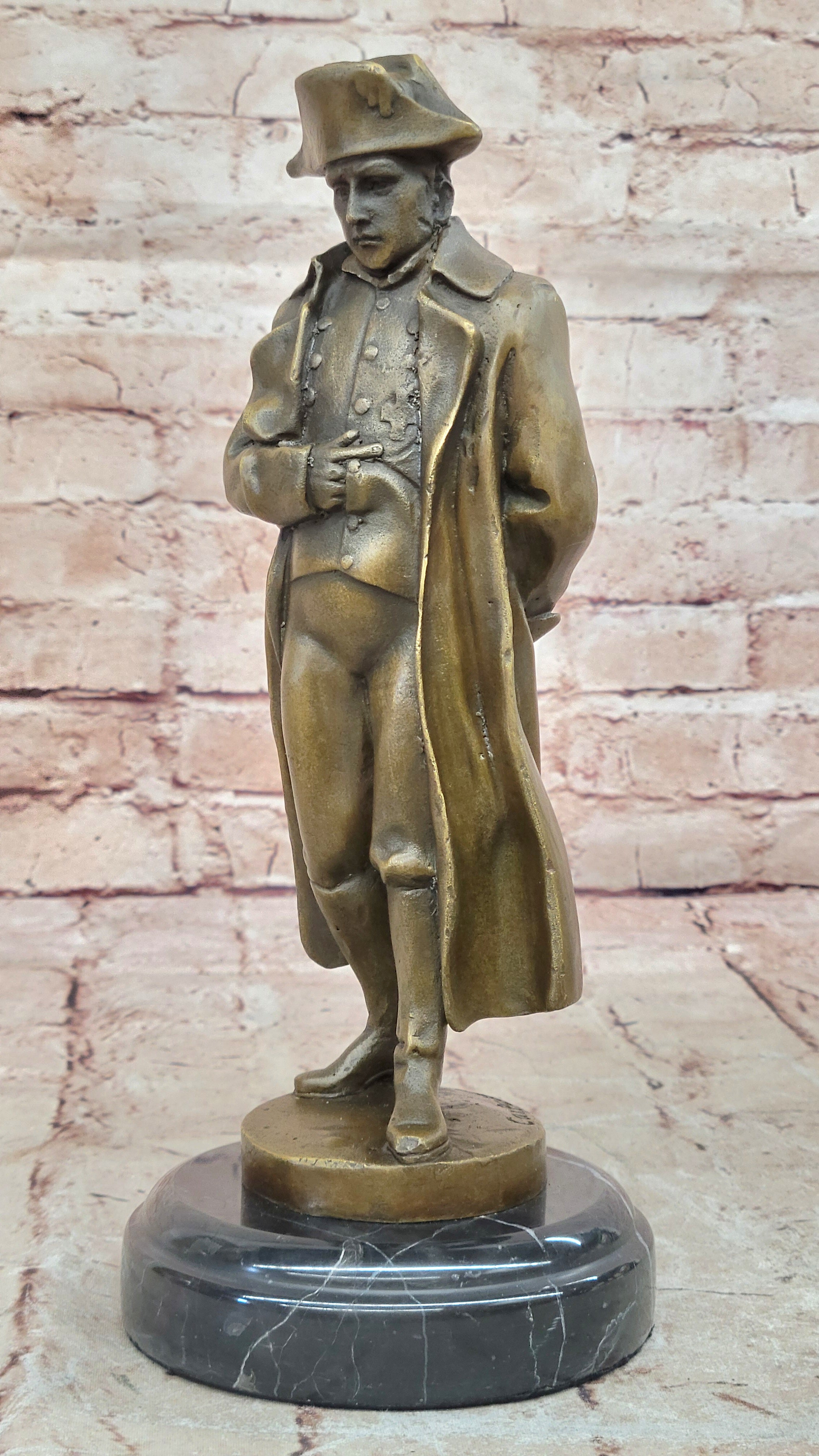 Handcrafted bronze sculpture military Soldier French Napoleon Bonaparte Sale