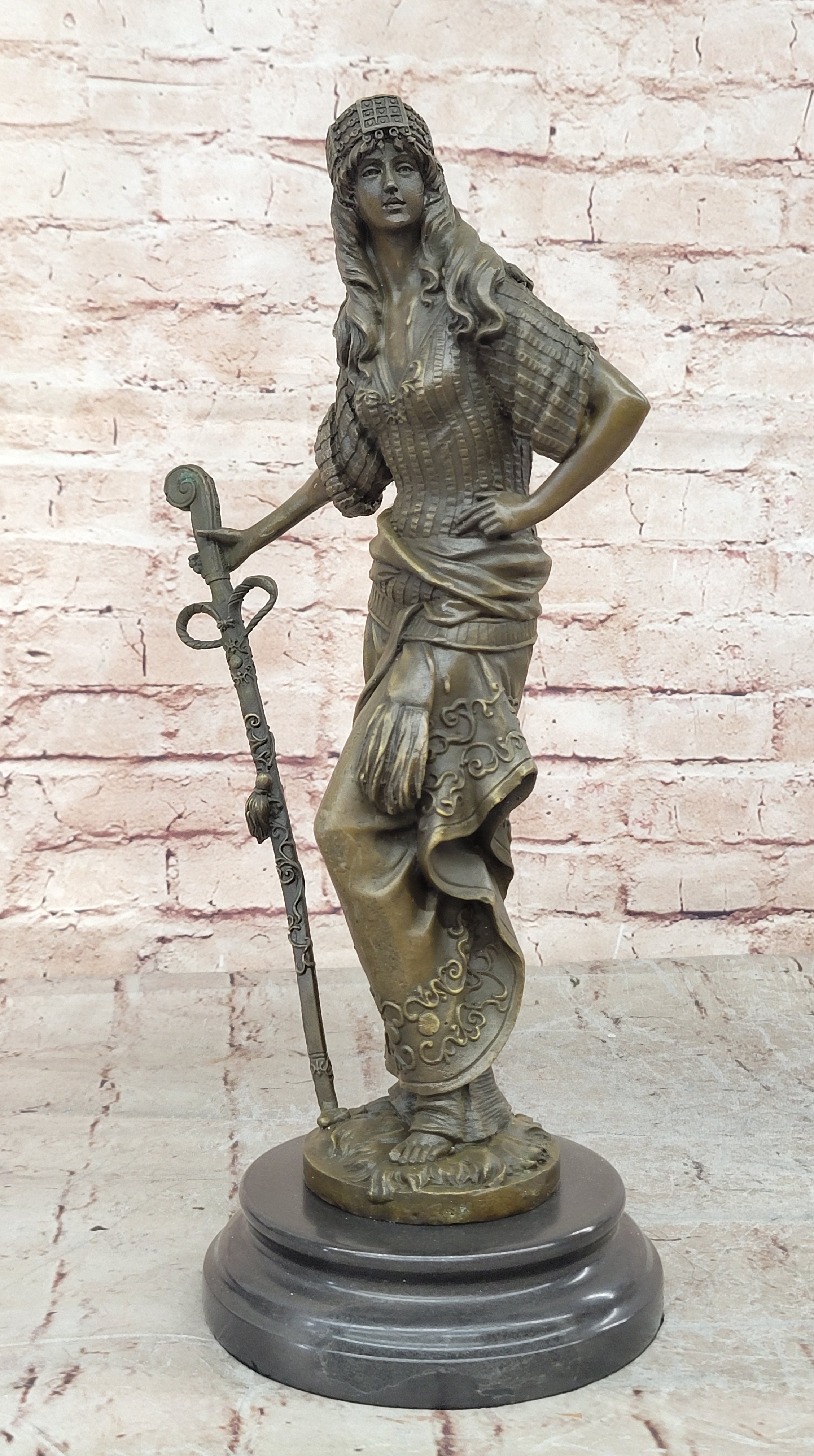 Collectible Hand Crafted Islamic Princess Hot Cast Bronze Sculpture Figurine Art