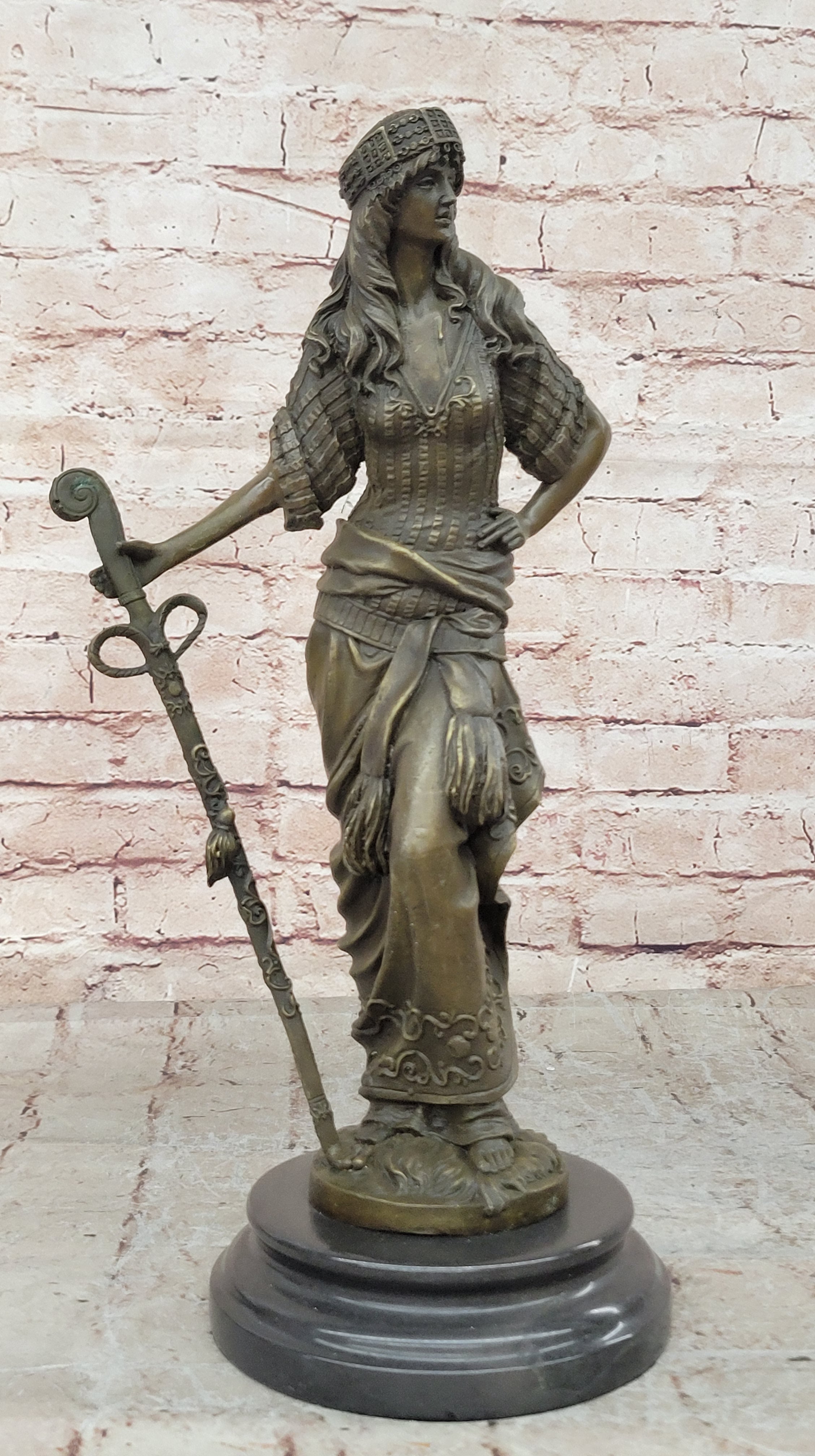 Collectible Hand Crafted Islamic Princess Hot Cast Bronze Sculpture Figurine Art