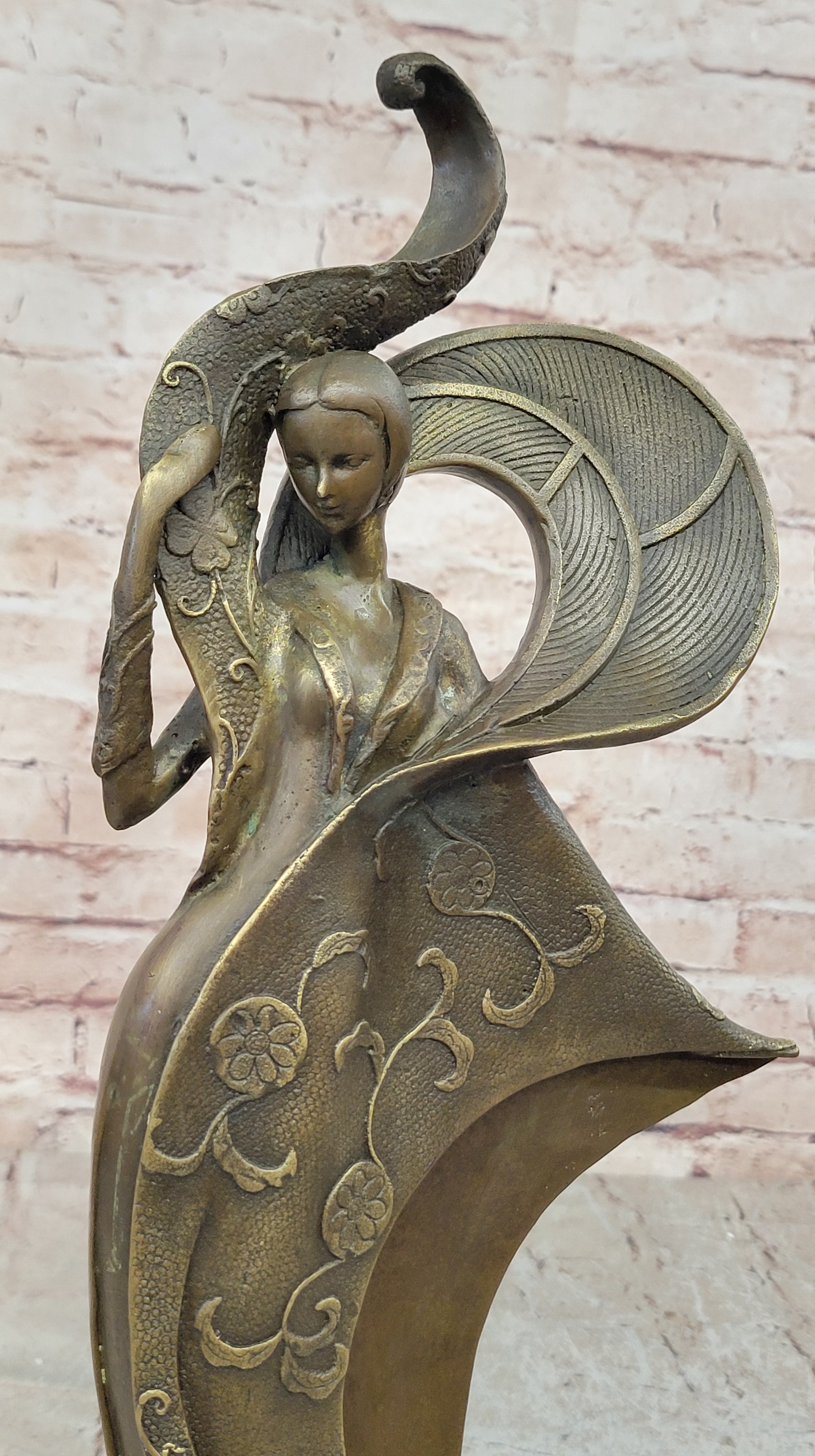 Art Nouveau Signed Kassin Fashion Dancer Designer Bronze Sculpture Decoration
