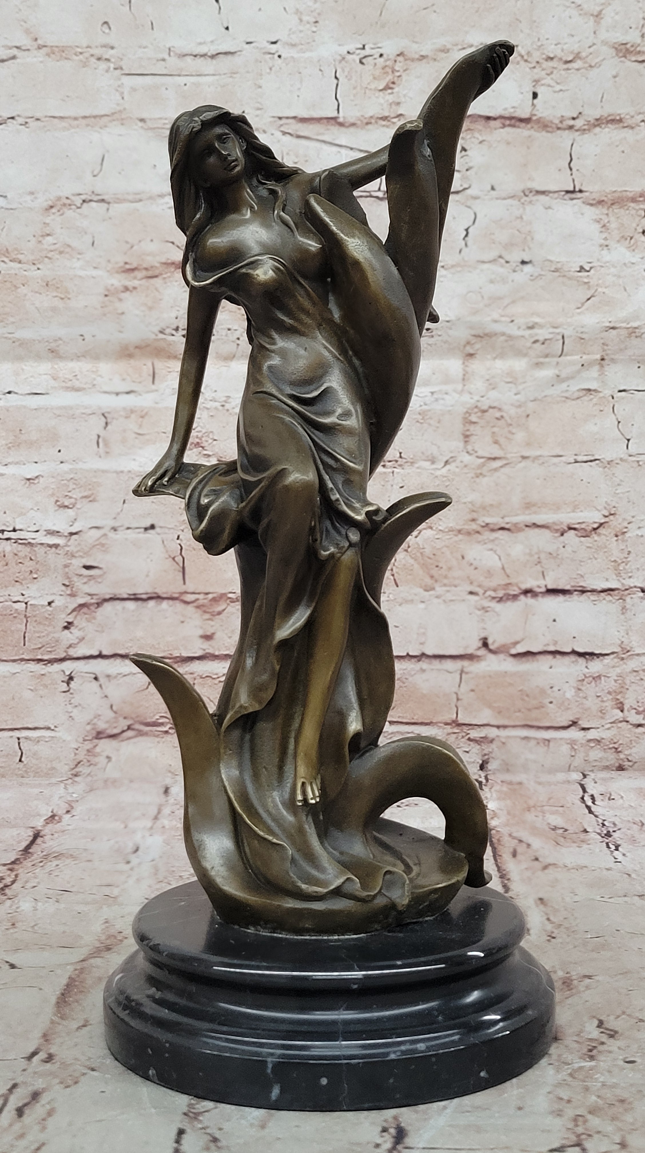Venus Goddess Bronze Sculpture with Lily – Signed Art Nouveau Figurine, Collectible