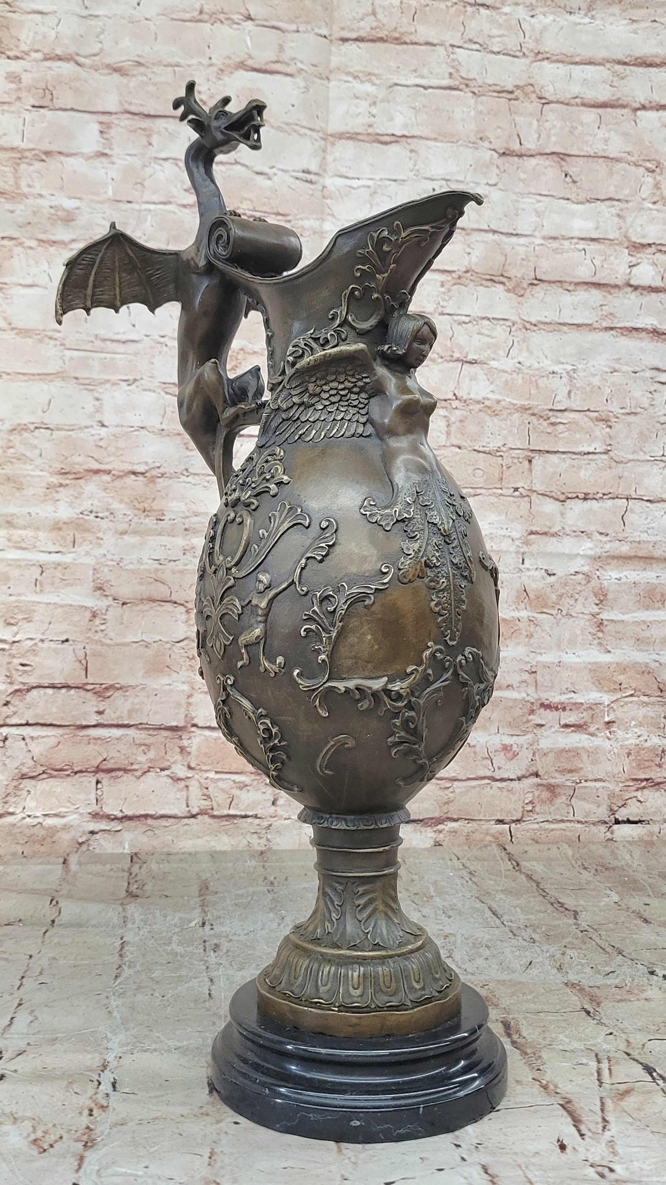 Asia Collectible Decorated Old Handwork Bronze Carved Dragon Vase Detailed Decor