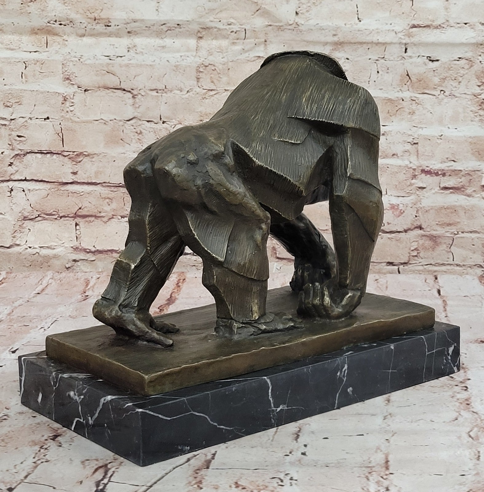 MIGHTY BRAZILIAN GORILLA IN JUNGLE BRONZE SCULPTURE ART DECO FIGURINE HOME DECOR