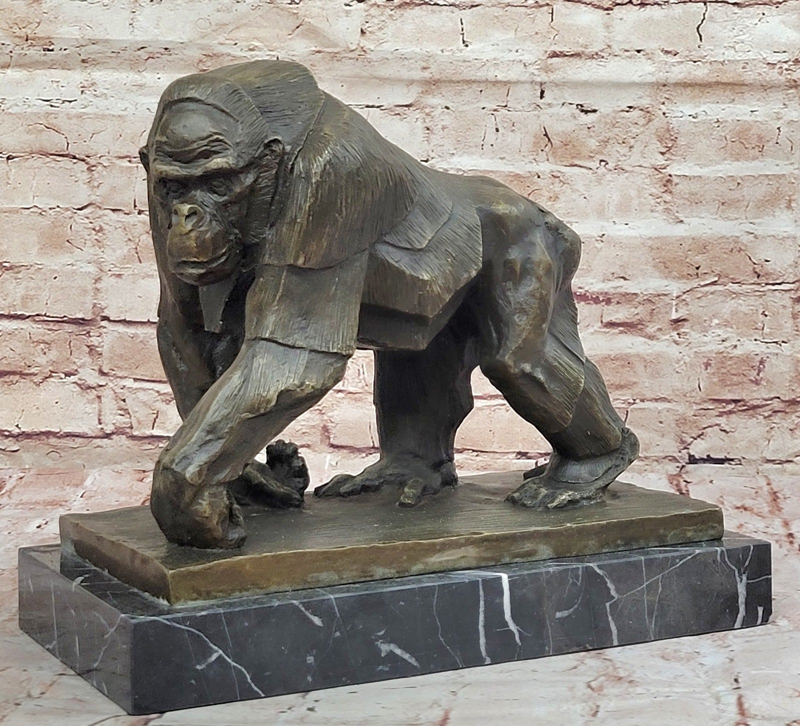 MIGHTY BRAZILIAN GORILLA IN JUNGLE BRONZE SCULPTURE ART DECO FIGURINE HOME DECOR