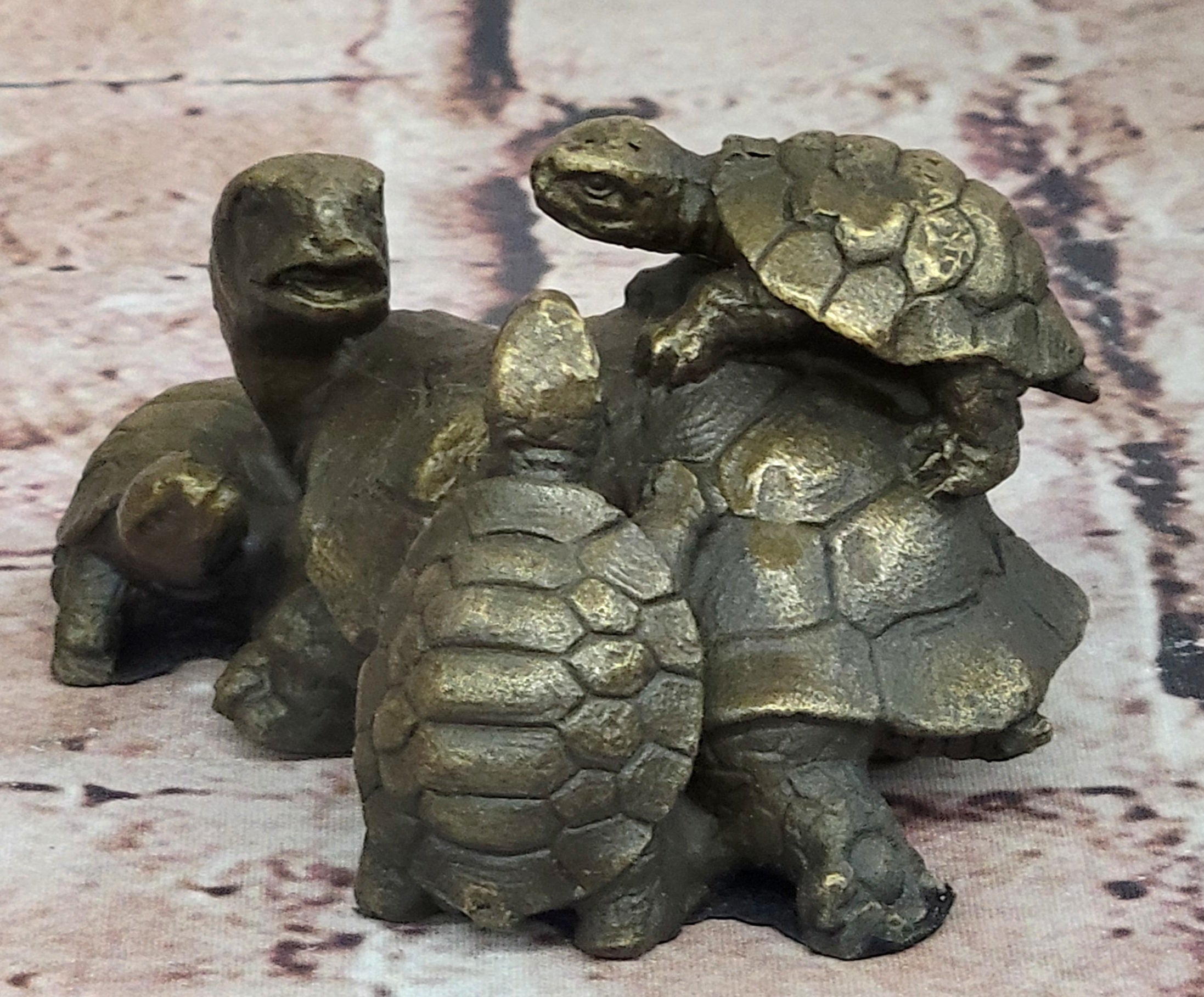 Handcrafted Vienna Bronze Turtles Family Hot Cast Bronze Figurine Statue