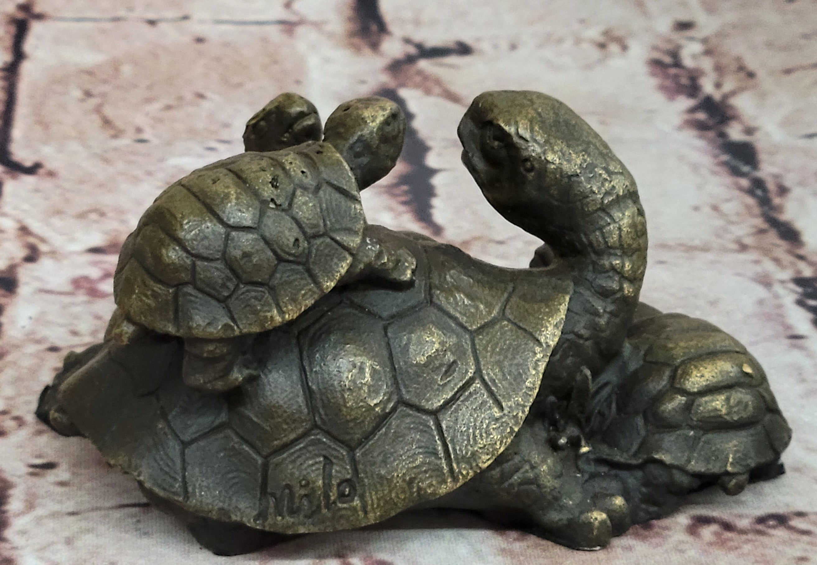 Handcrafted Vienna Bronze Turtles Family Hot Cast Bronze Figurine Statue