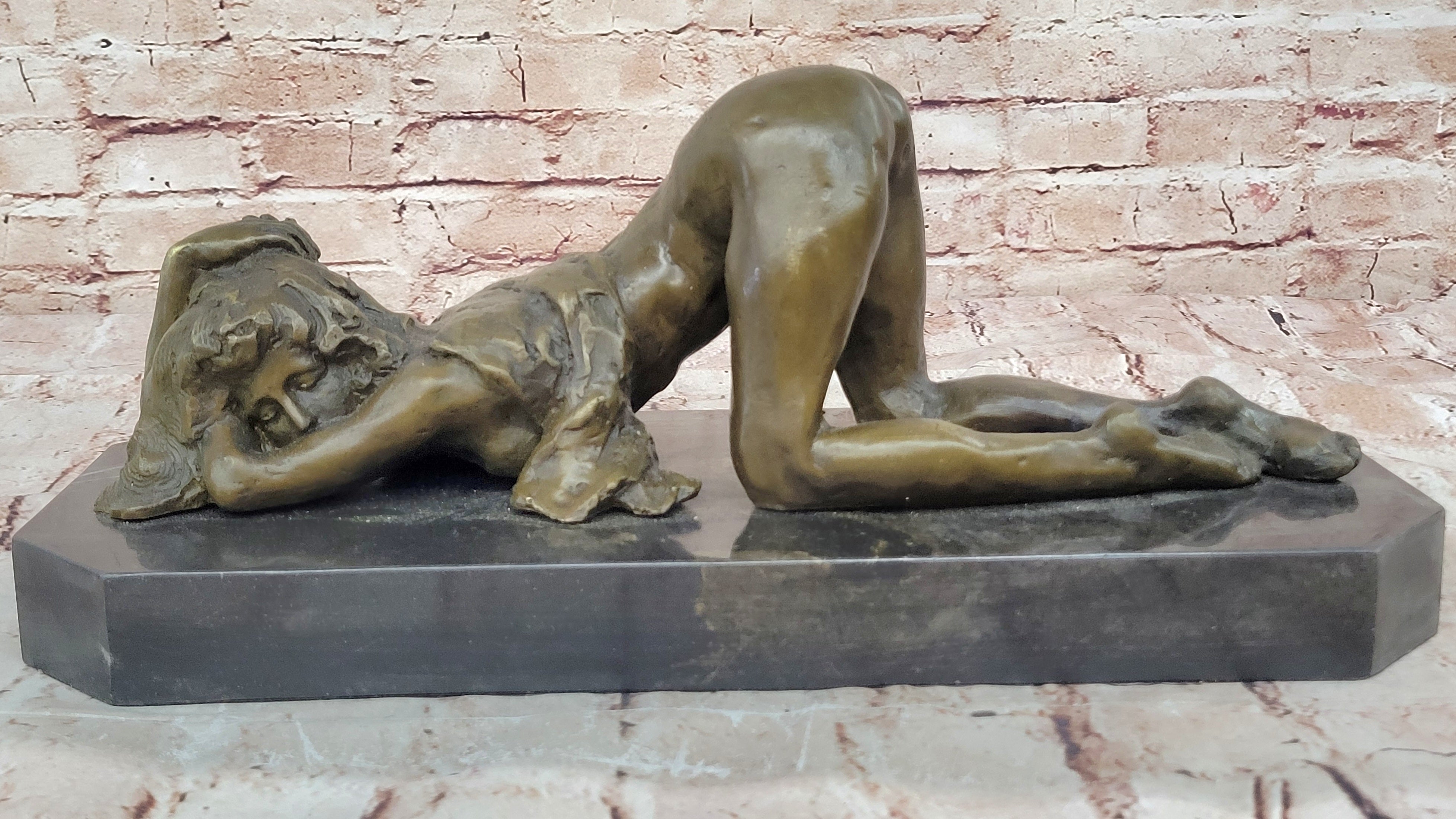100% Hot Cast Bronze on Marble Base Nude Erotic Girl on Knees Lesbian Art Preiss