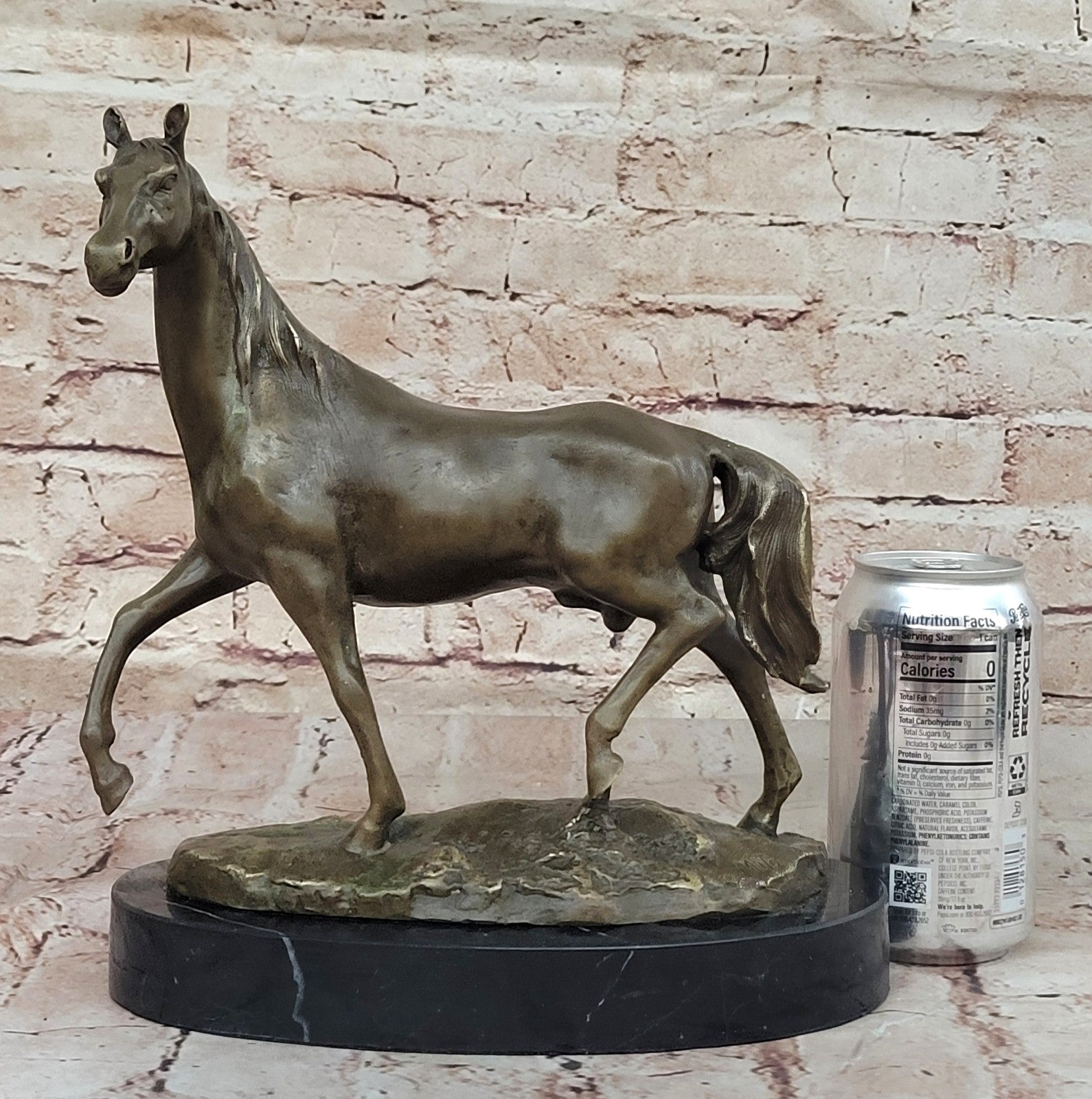 Art Deco Hot Cast Strong Stallion Racing Horse Bronze Sculpture Marble Figurine
