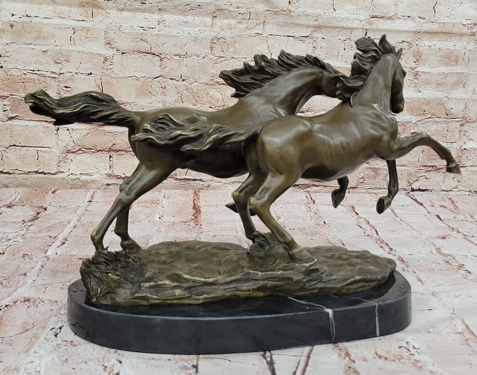 Elegant Thoroughbred Horses Kentucky Equestrian Farm Art Bronze Marble Statue
