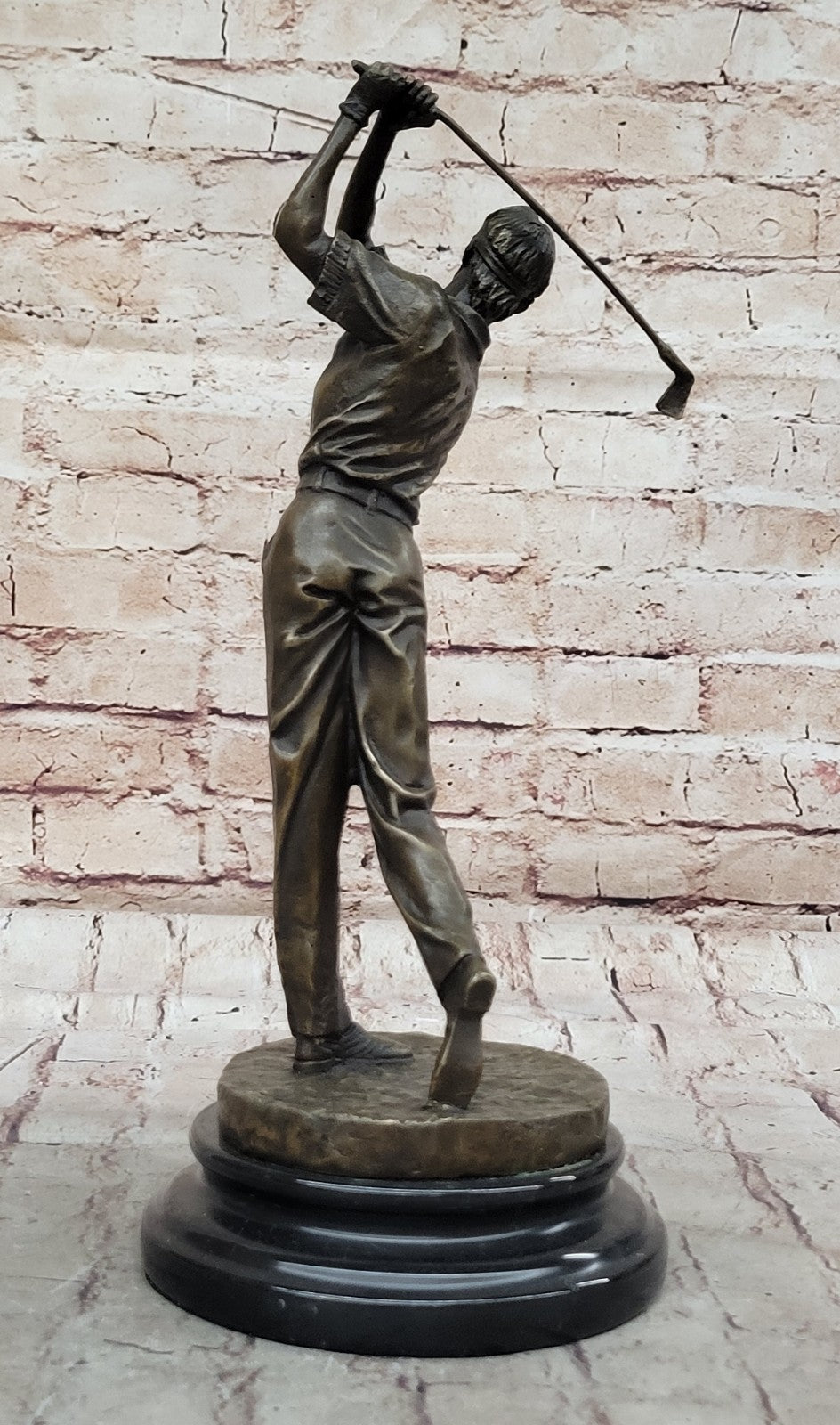 Genuine Solid Bronze Sculpture Statue Golfer Golf Male Golfing Trophy Deal