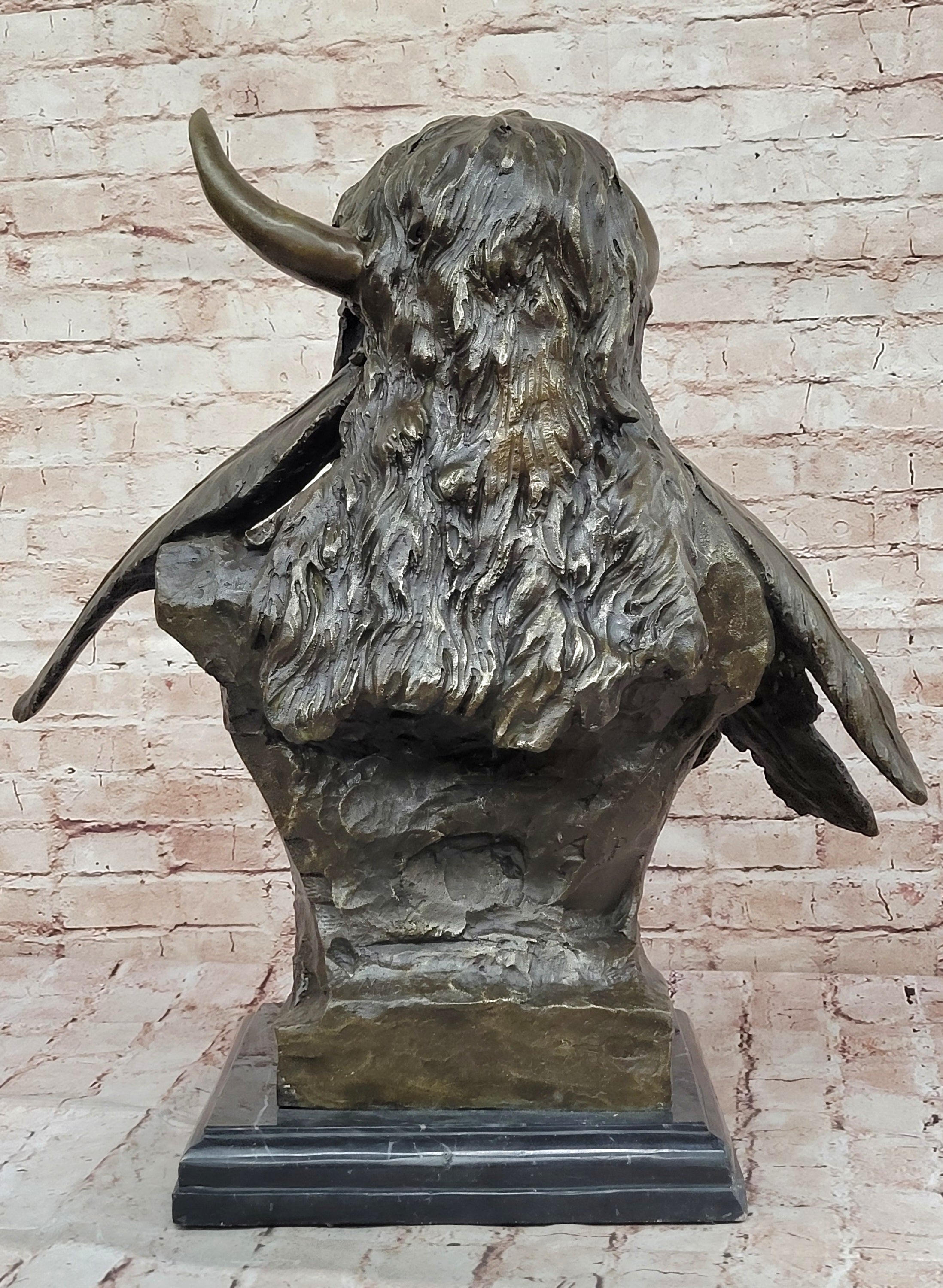 Bronze Sculpture Statue of Native American Warrior Crazy Horse Bust Signed Milo