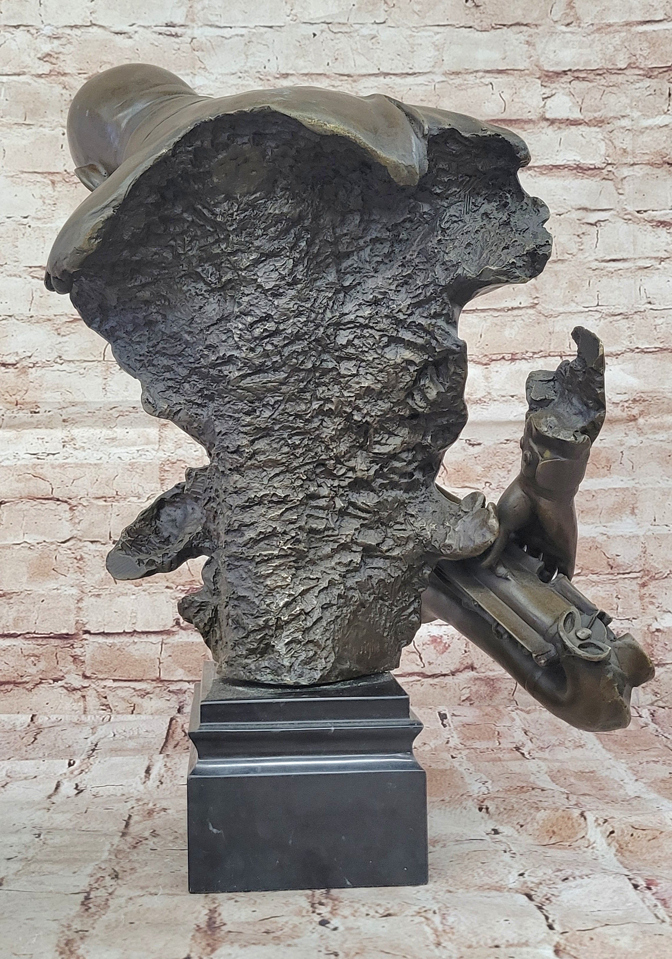 Signed Original Artwork Home Office Decoration Genuine Solid Bronze Figurine