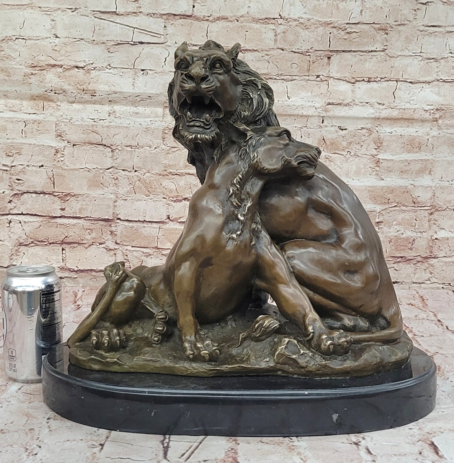 Hot Cast Lions Couple in Love Museum Quality Bronze Sculpture Statue Figurine