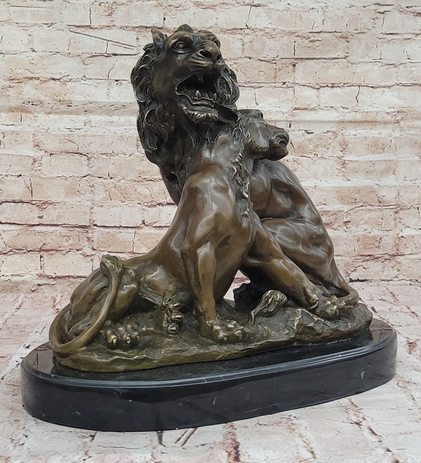 Hot Cast Lions Couple in Love Museum Quality Bronze Sculpture Statue Figurine