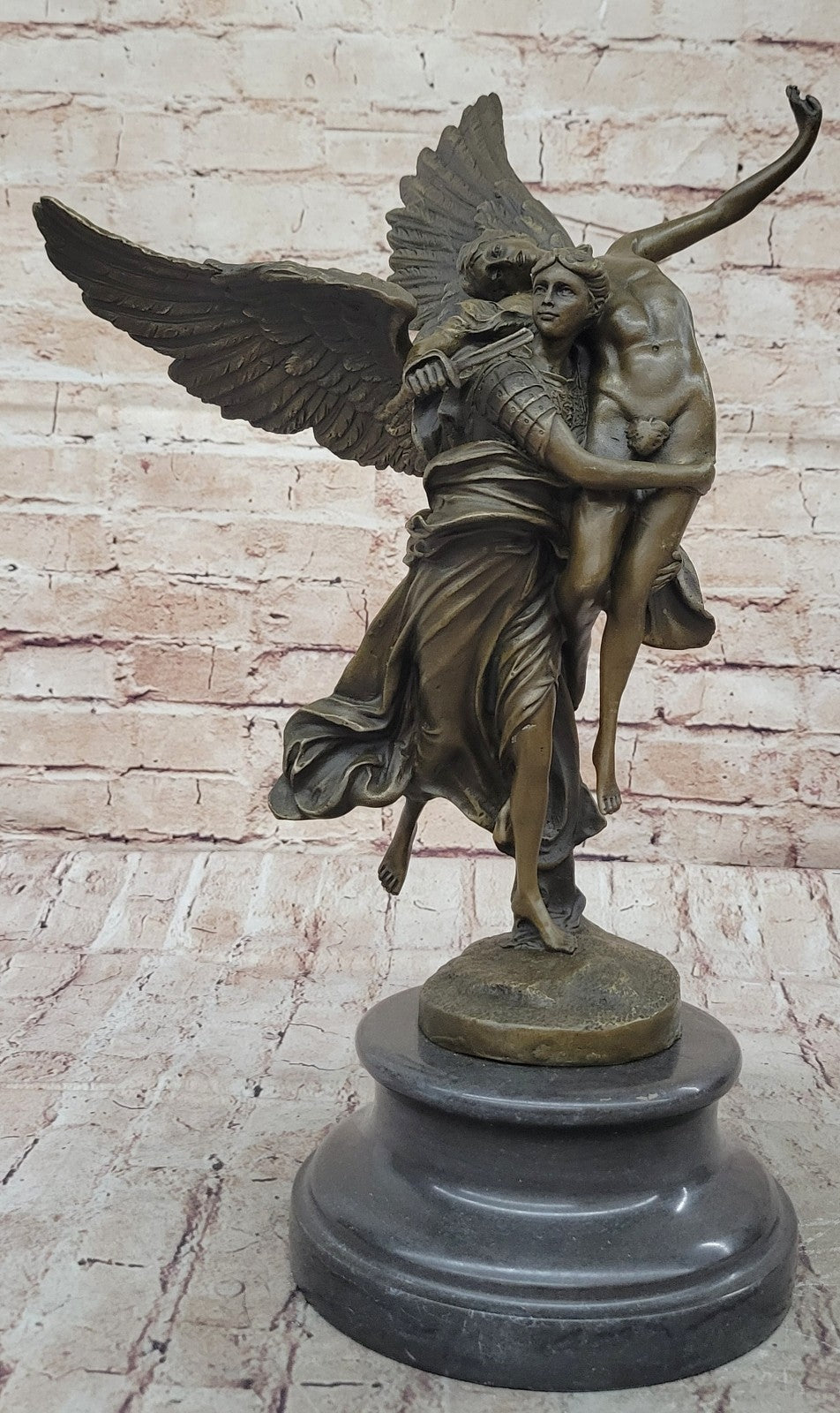 Bronze Statue Titled "Gloria Victis" the Winged Figure of Victory Hot Cast Figure