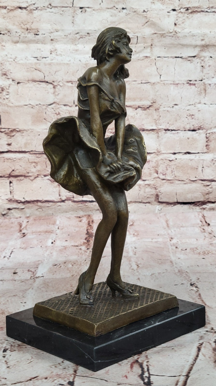 Collector Edition Famous Marylin Monroe Handcrafted by Lost Wax Method Bronze