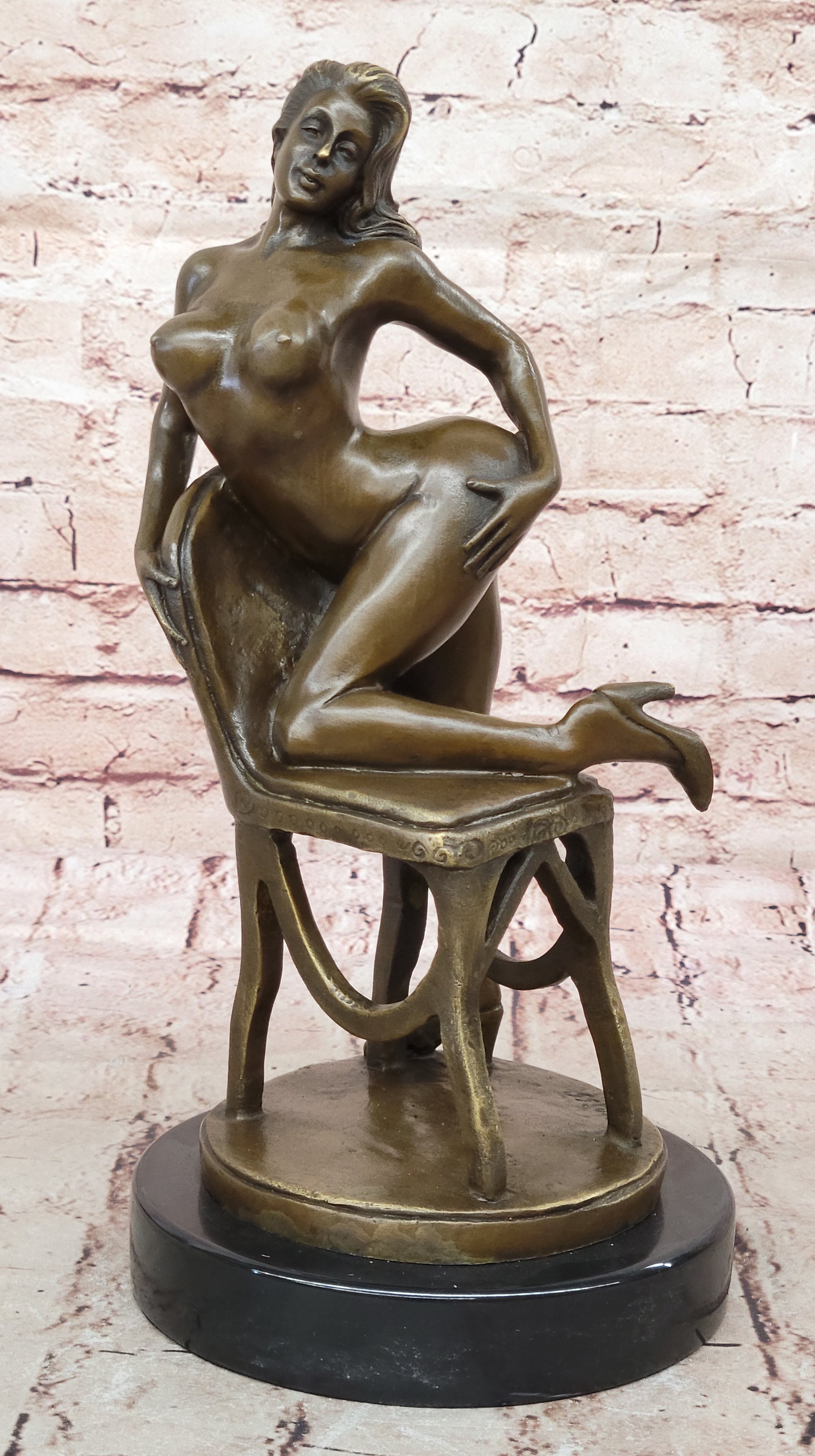 SEXY NUDE GIRL POSING ON CHAIR BRONZE SCULPTURE ART DECO HOTCAST FIGURINE DECOR