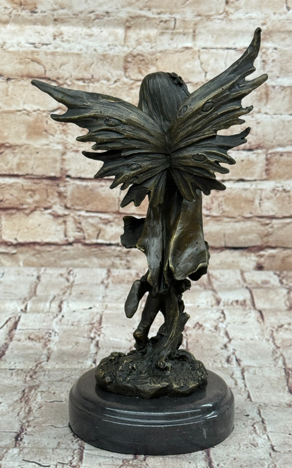Handcrafted bronze sculpture SALE Heart Giant Clutches Fairy Young Aldo Vitaleh