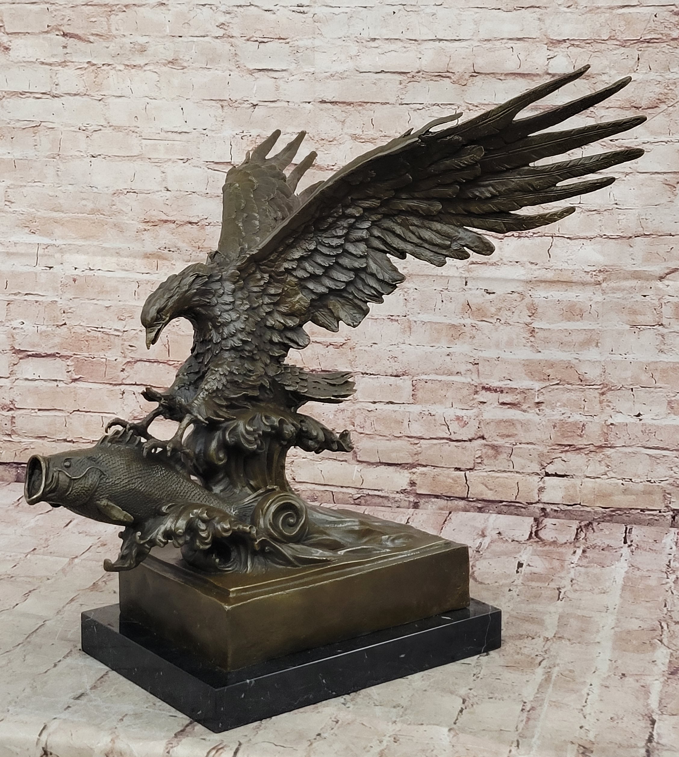 Incredible American Eagle Bronze Sculpture by Milo - Magnificent Wildlife Artwork with Stunning Detail