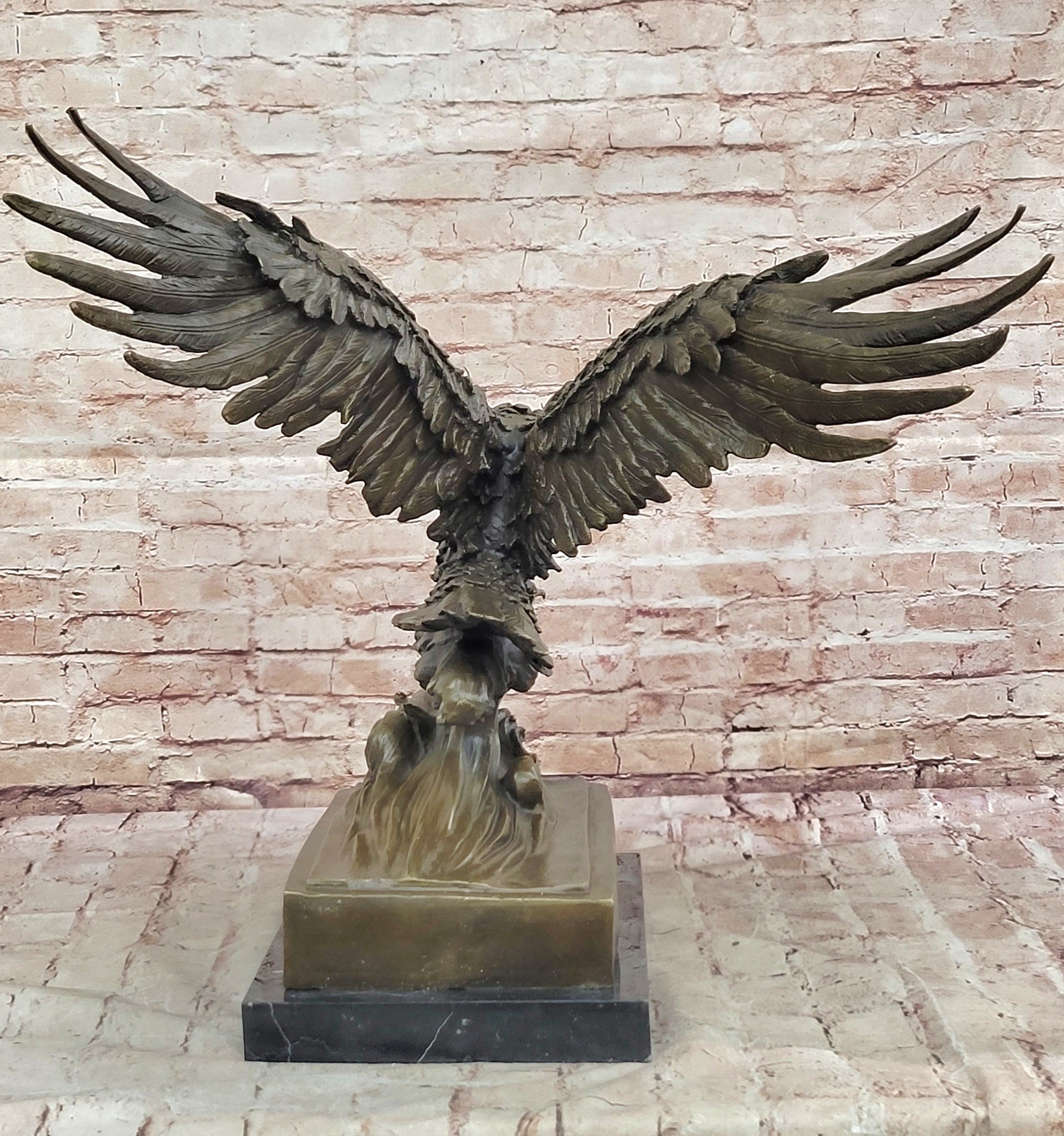 Incredible American Eagle Bronze Sculpture by Milo - Magnificent Wildlife Artwork with Stunning Detail
