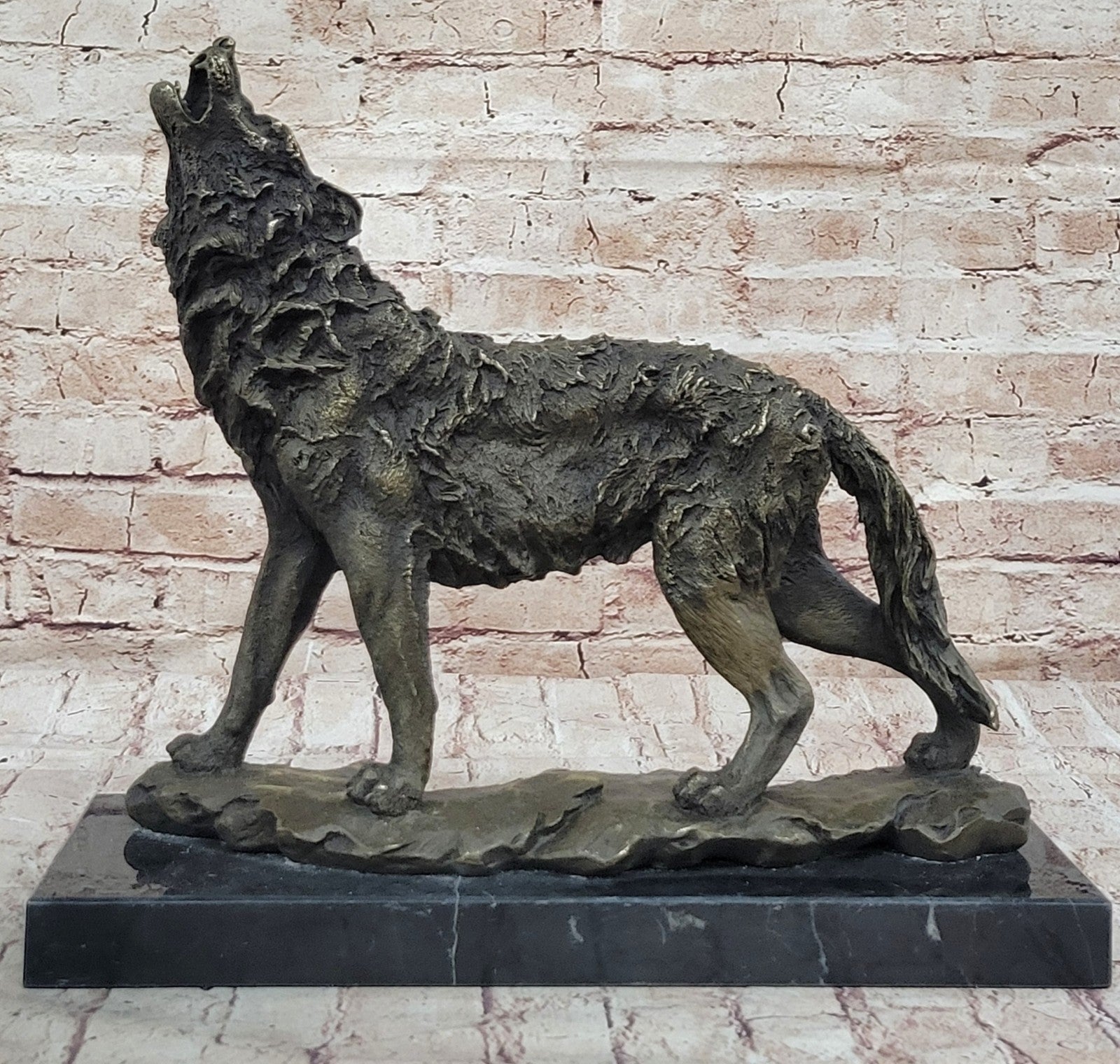 Art Deco Hot Cast "Wolf Howling At The Bronze Sculpture Figurine Statue Deal