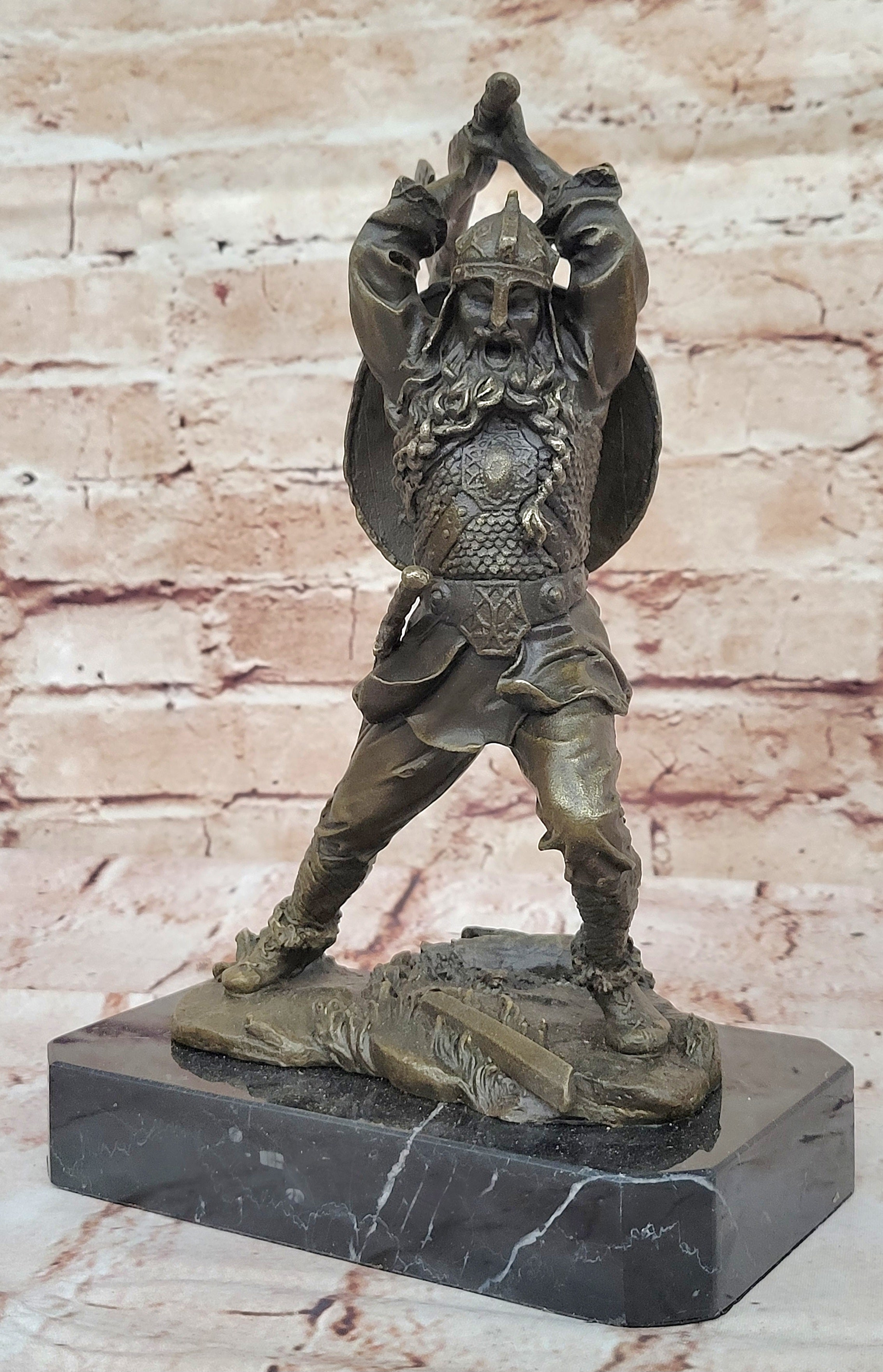 Bronze Sculpture European Warrior Museum Good Quality Marble Base Figurine Sale
