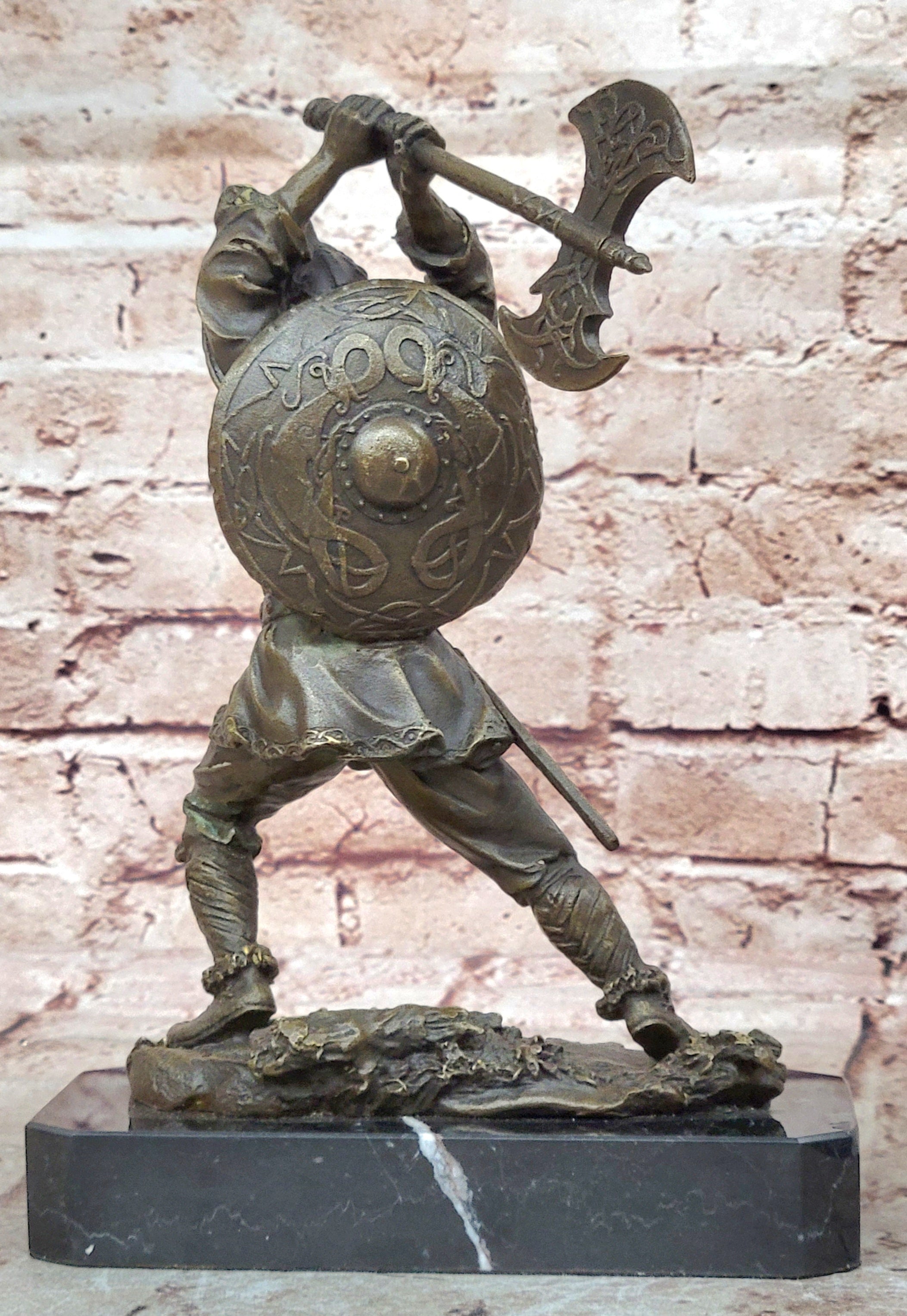Bronze Sculpture European Warrior Museum Good Quality Marble Base Figurine Sale