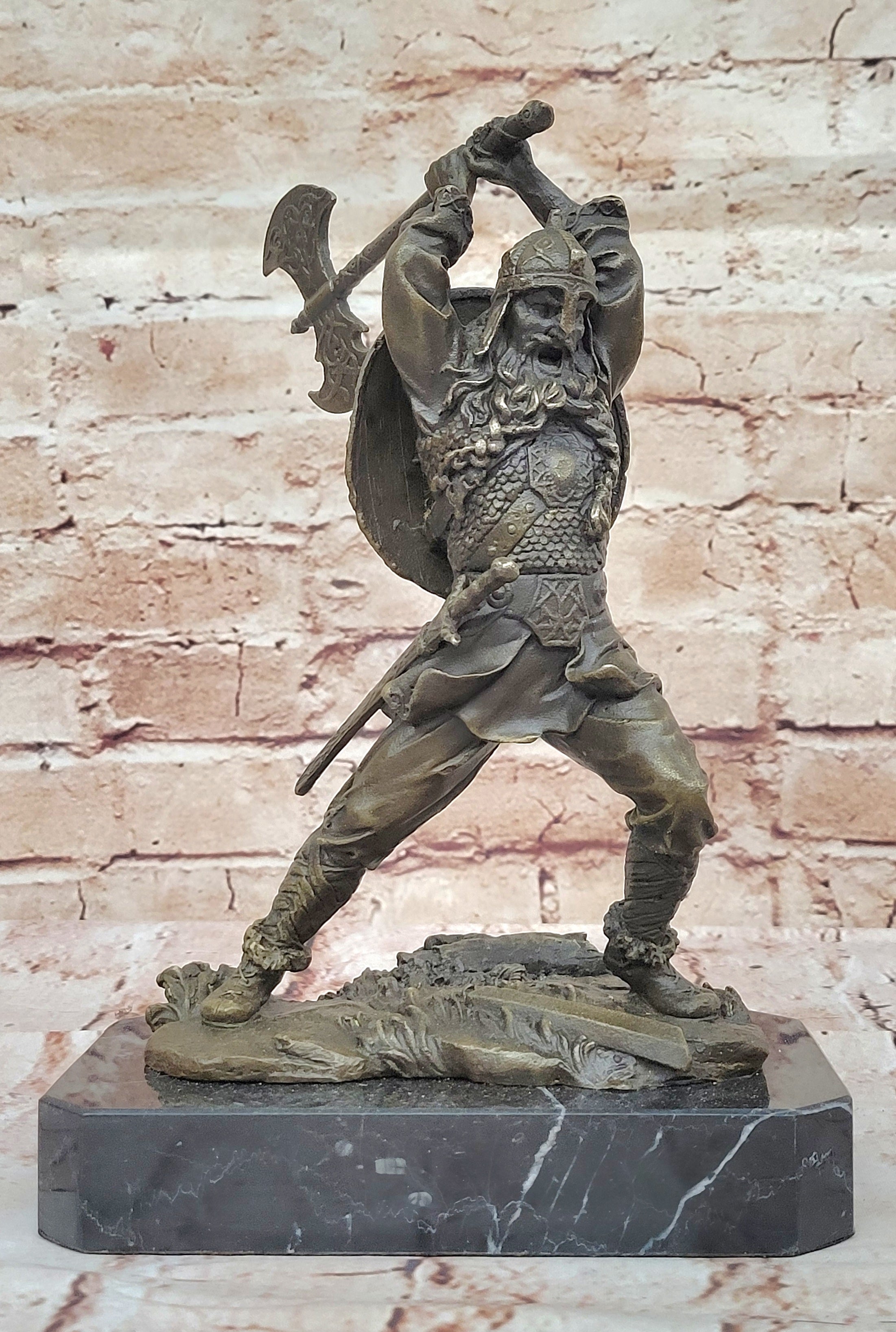 Bronze Sculpture European Warrior Museum Good Quality Marble Base Figurine Sale
