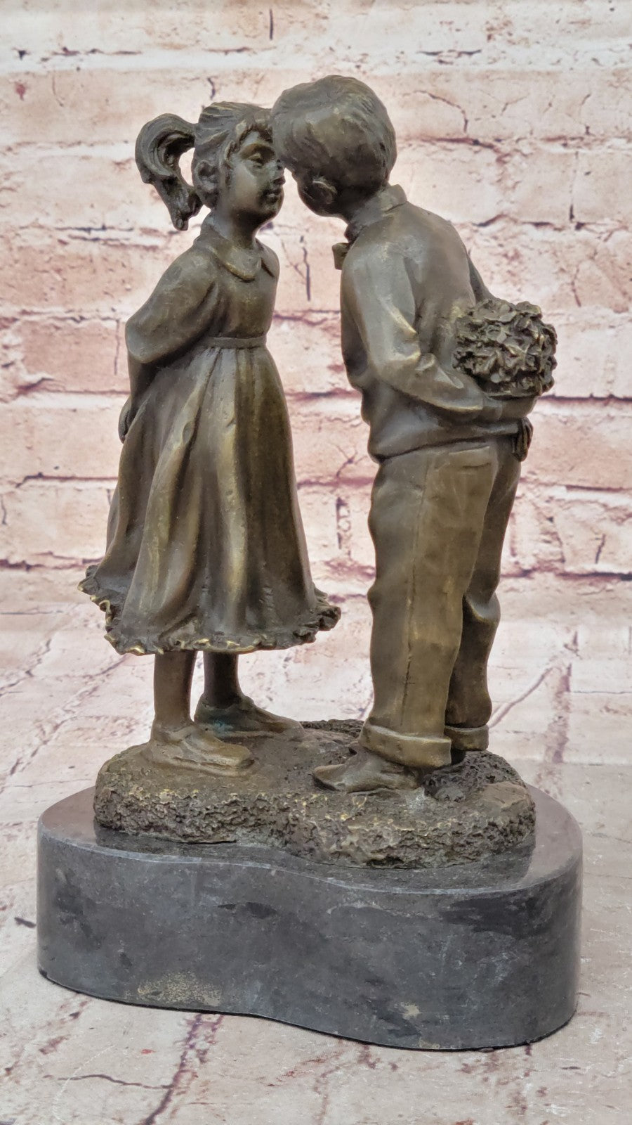 Bronze Sculpture Children Figurine Boy and Girl Kissing Hot Cast Statue Home Art