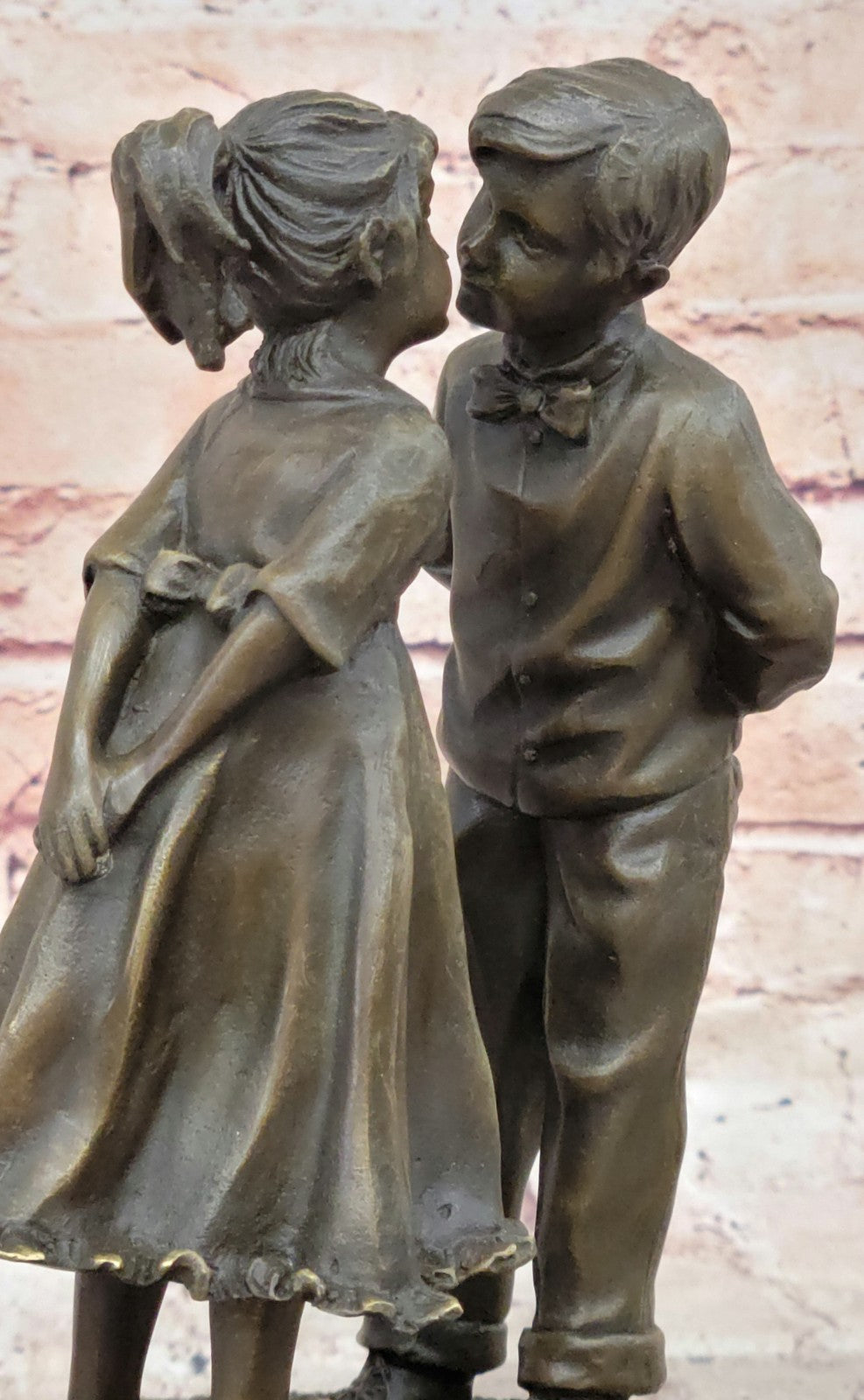 Bronze Sculpture Children Figurine Boy and Girl Kissing Hot Cast Statue Home Art