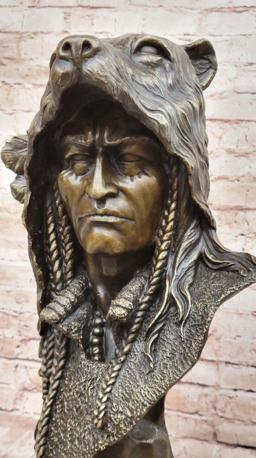 Handcrafted Large American Indian Warrior Bust Bonze Sculpture Detailed Figurine