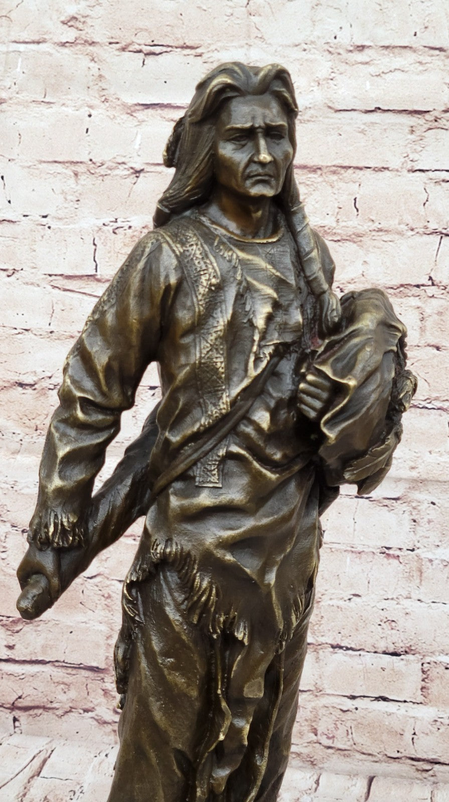 NATIVE AMERICAN INDIAN CHIEF GERONIMO BUST SHIELD BRONZE STATUE SCULPTURE SIGNED