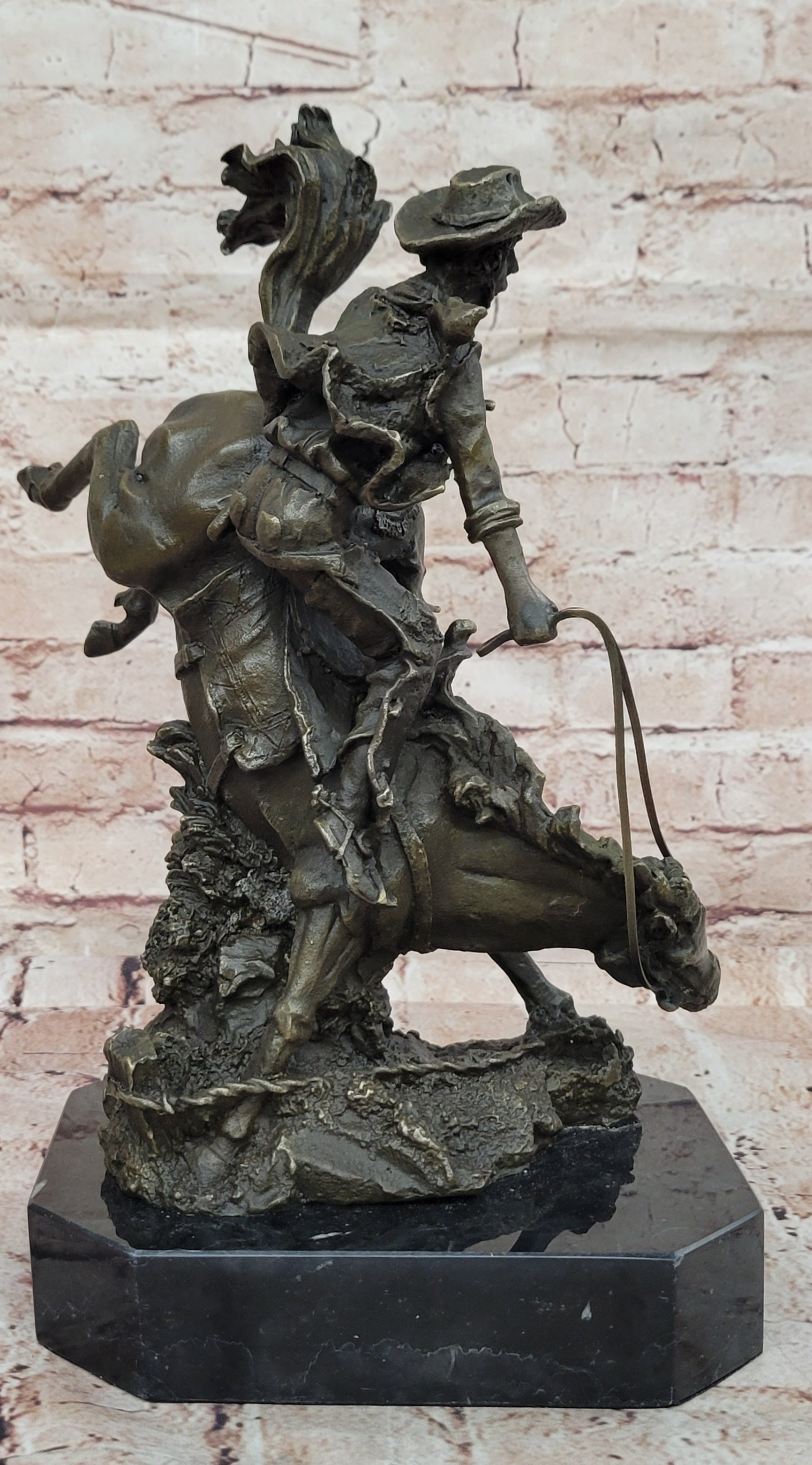 Remington Outlaw Wild West Bronze Marble Sculpture Statue Figurine Hot Cast
